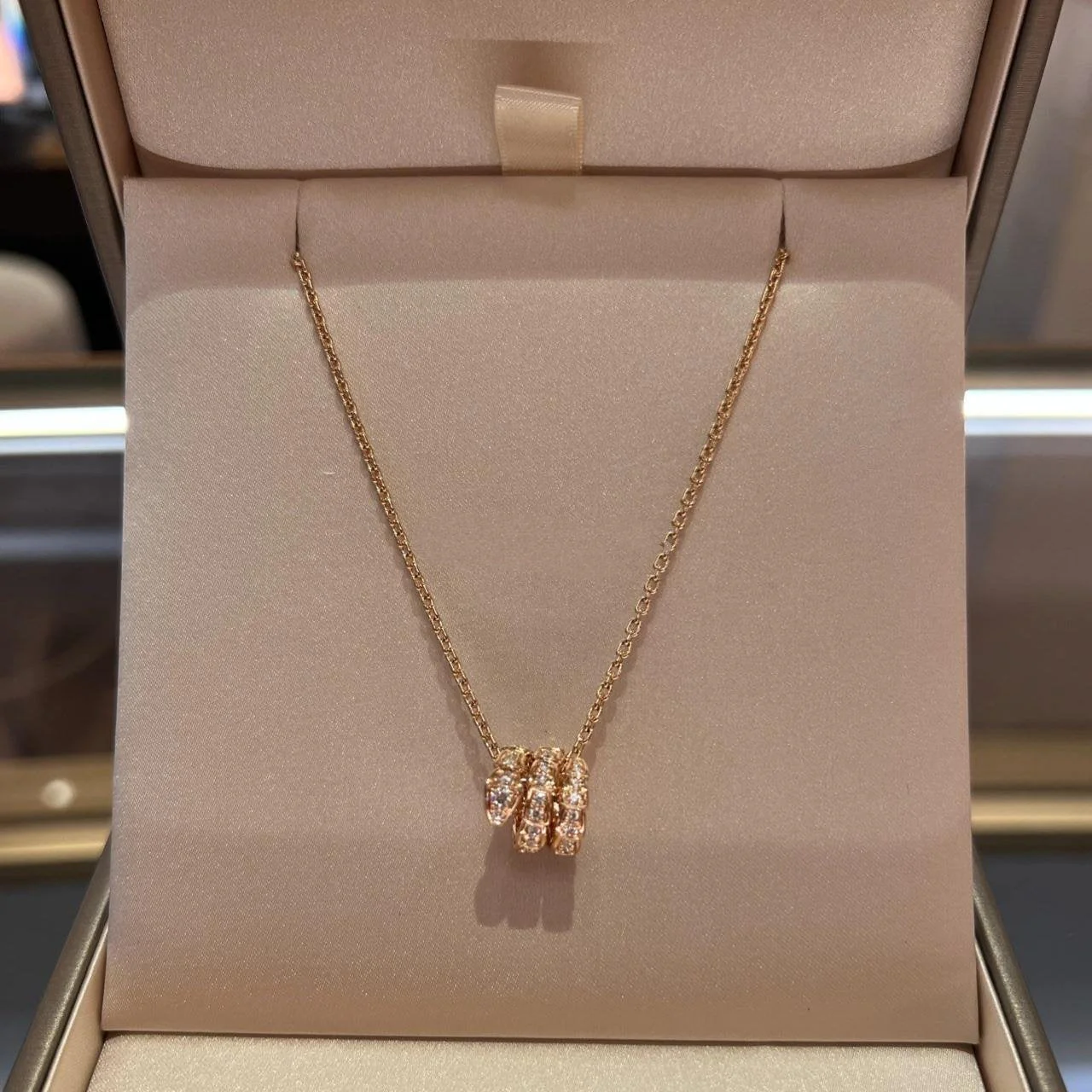 [BV]SERPENTI PINK GOLD NECKLACE DOUBLE RING DIAMOND