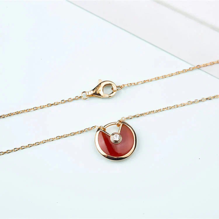 [CT]AMULETTE GOLD CARNELIAN ONYX NECKLACE