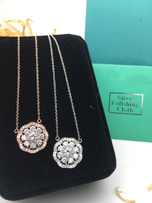 [TF]AURORA CLUSTER PENDANT NECKLACE