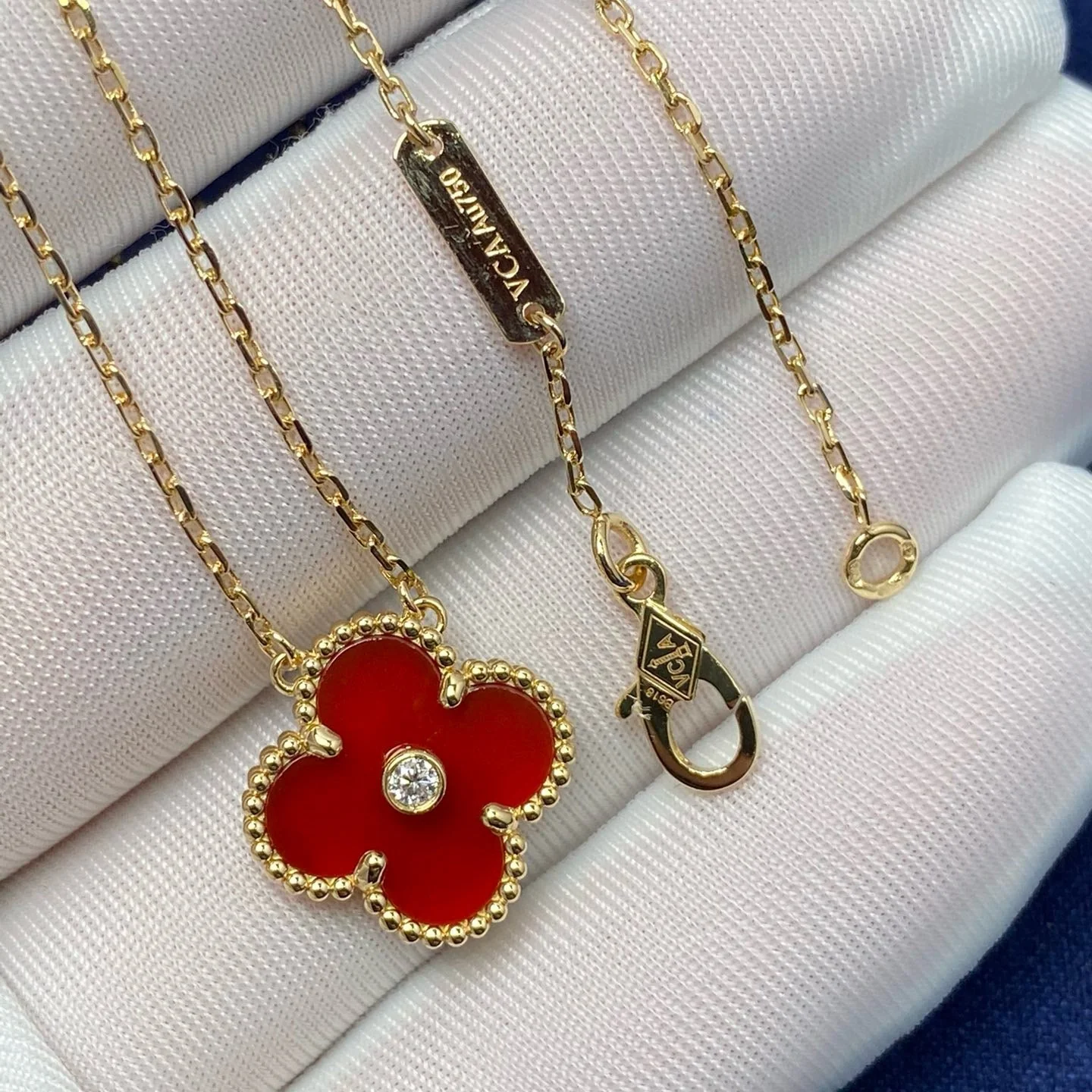 [VA]CLOVER 15MM DIAMOND CARNELIAN NECKLACE