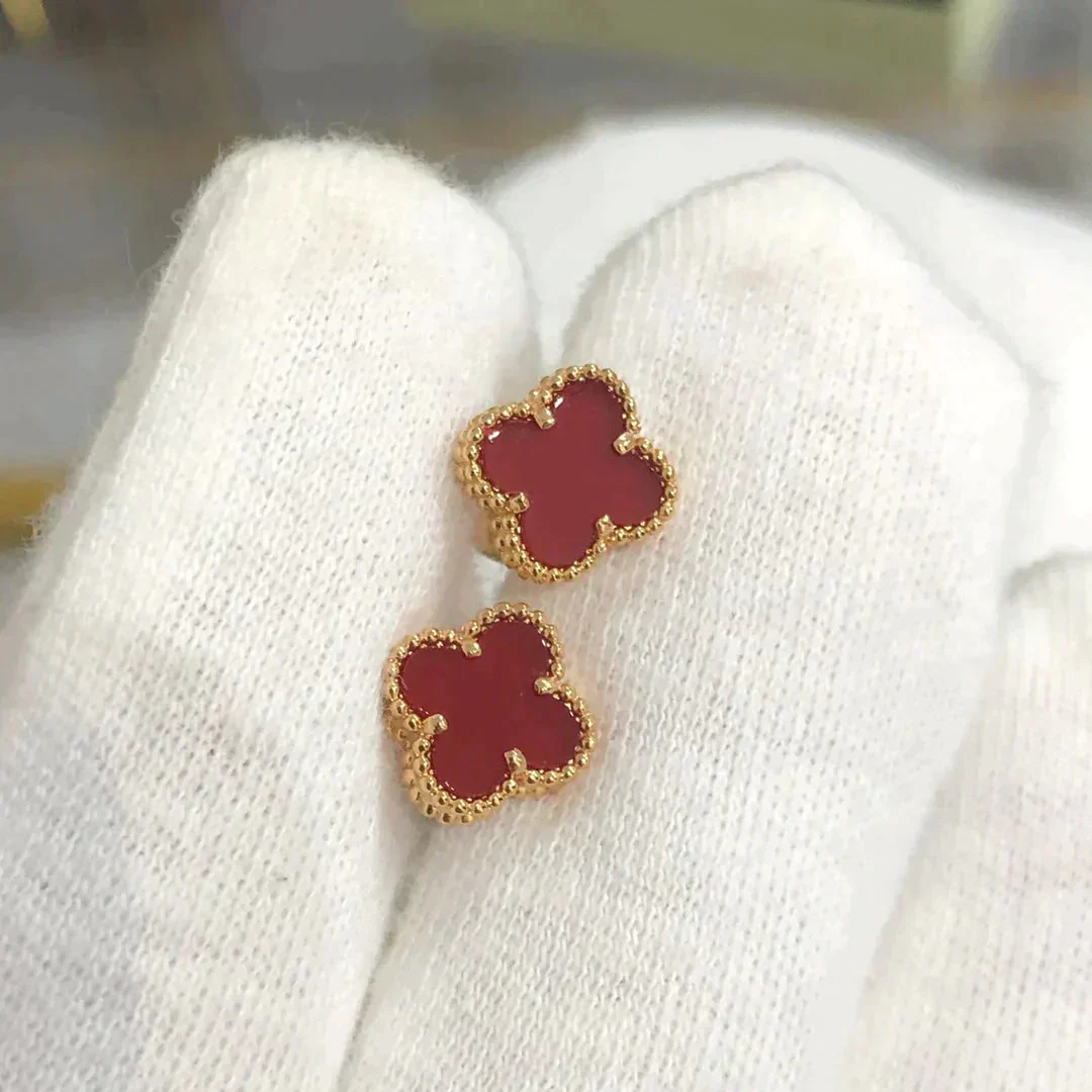 [VA]CLOVER MINI 9.5MM CARNELIAN EARRINGS