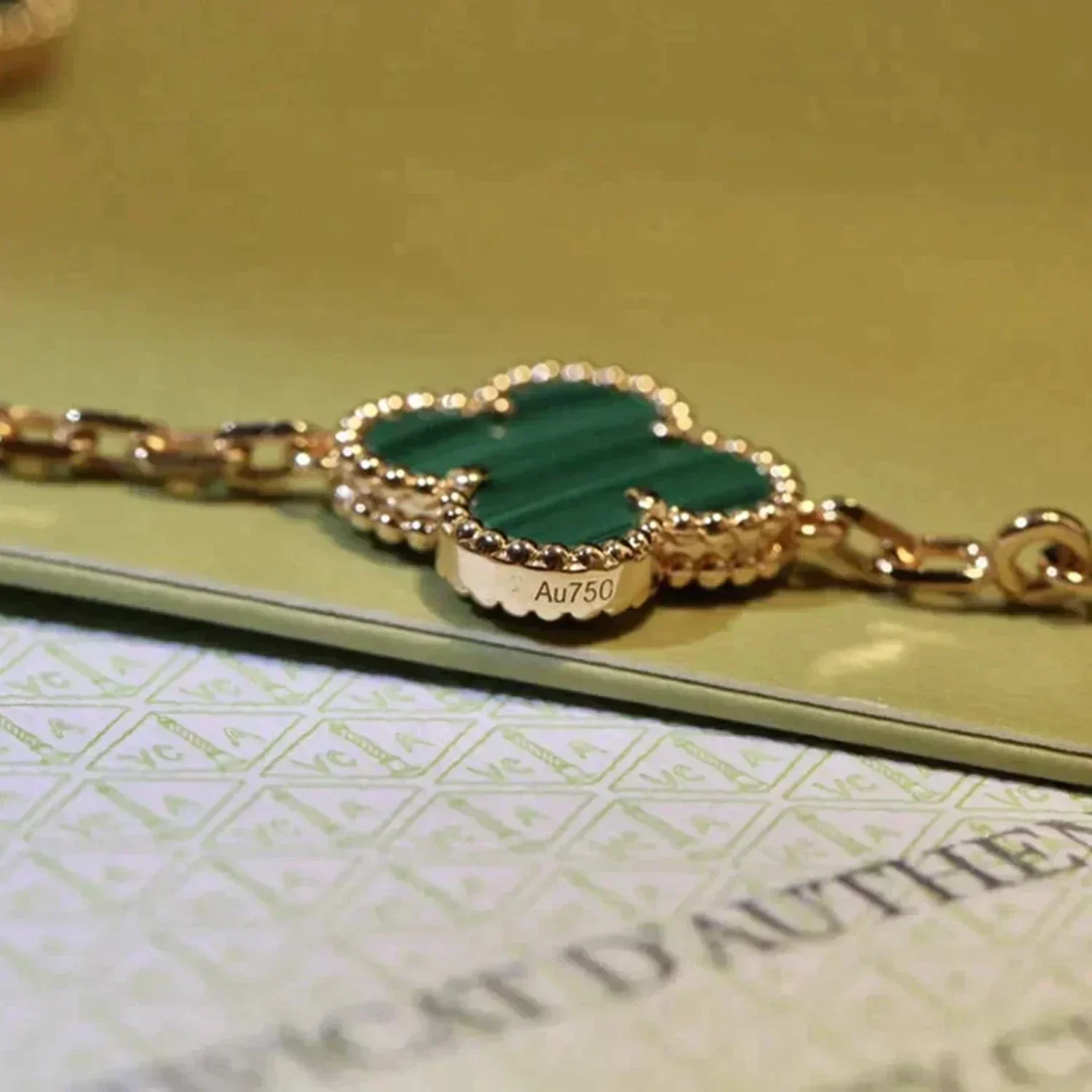 [VA]CLOVER 5 MOTIFS MALACHITE BRACELET