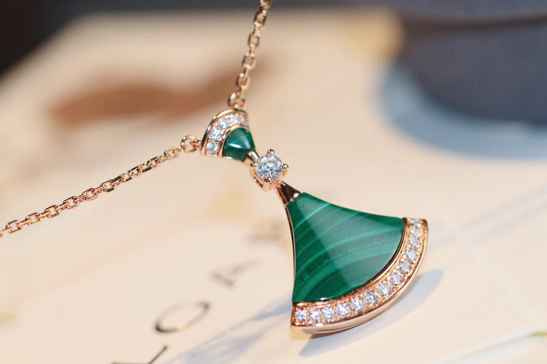 [BV]DREAM NECKLACE MALACHITE DIAMOND