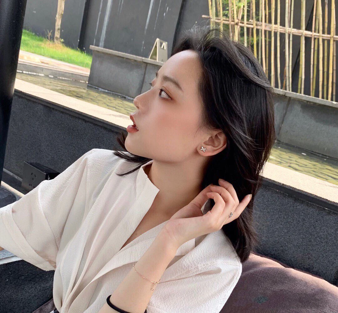 [CH]JEUX DE WHITE MOP ROSE GOLD DIAMOND EARRINGS