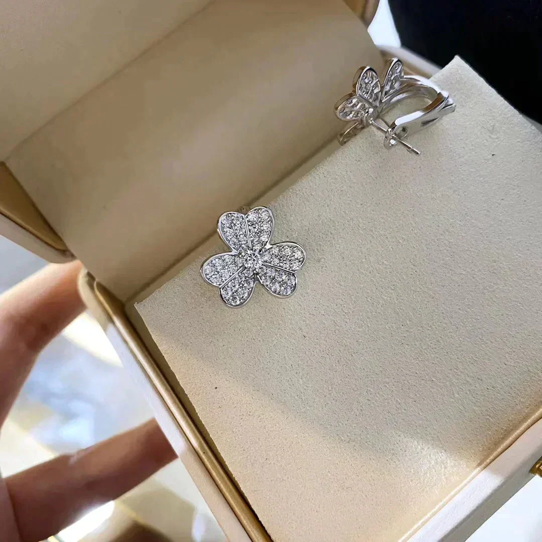 [VA]CLOVER COMOS DIAMOND EARRINGS SILVER