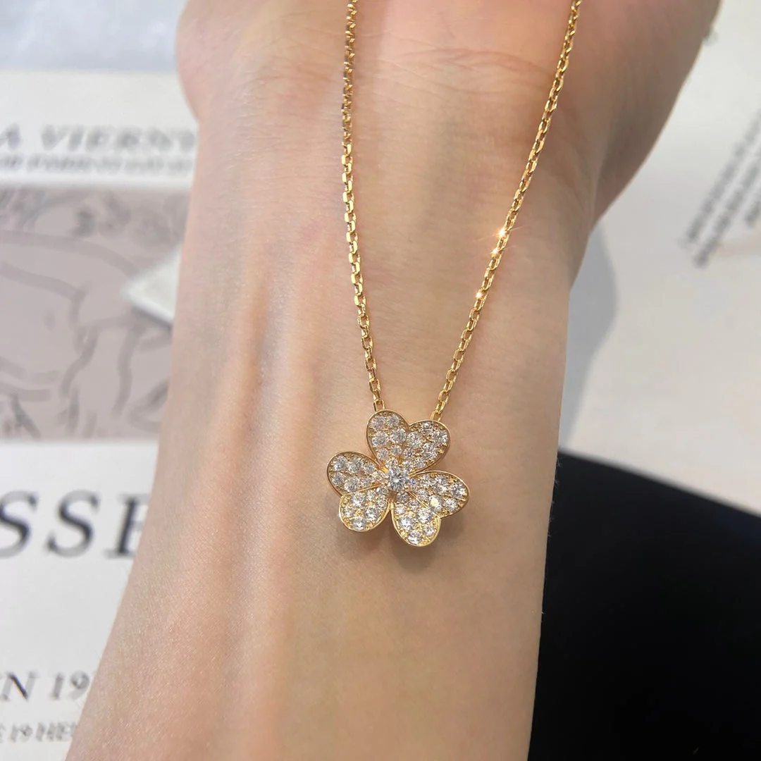 [VA]FLOWER DIAMOND NECKLACE