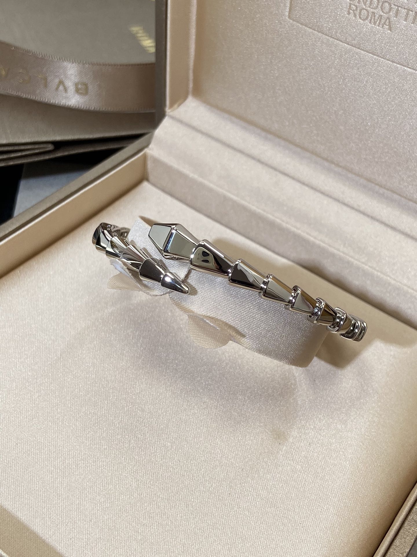 [BV]SERPENTI VIPER SILVER BRACELET