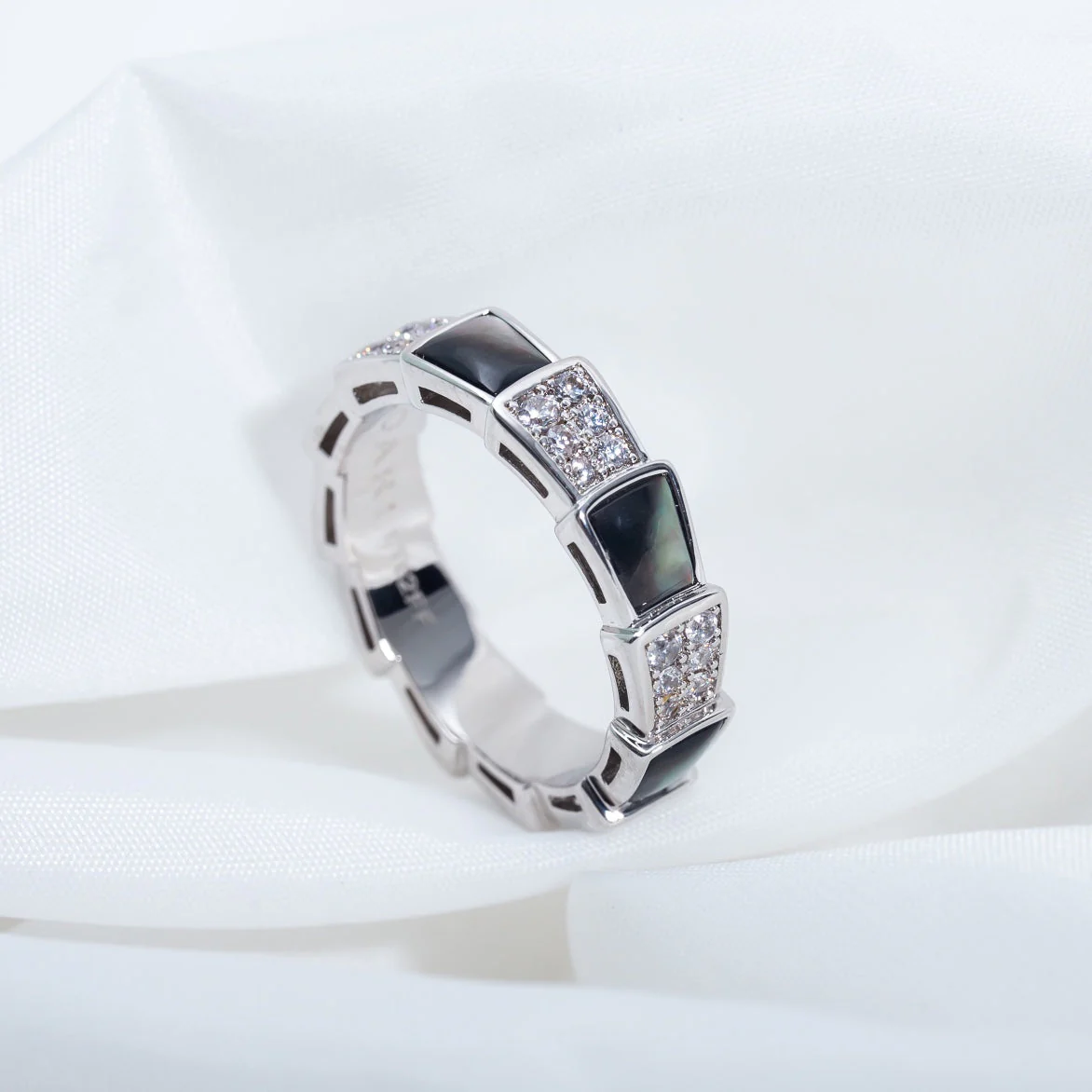 [BV]SERPENTI RING SILVER DIAMOND BLACK MOP 4MM