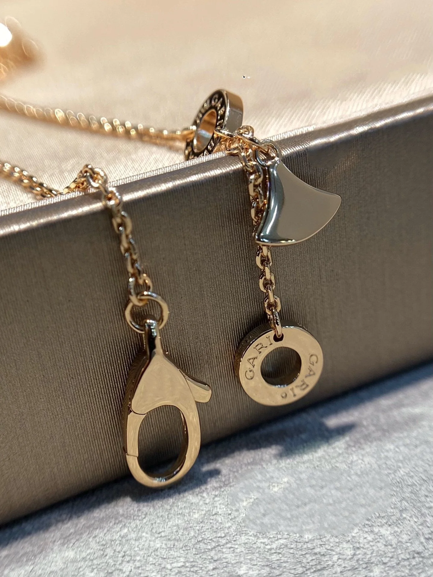 [BV]DREAM MALACHITE DIAMOND PAVED PINK GOLD NECKLACE