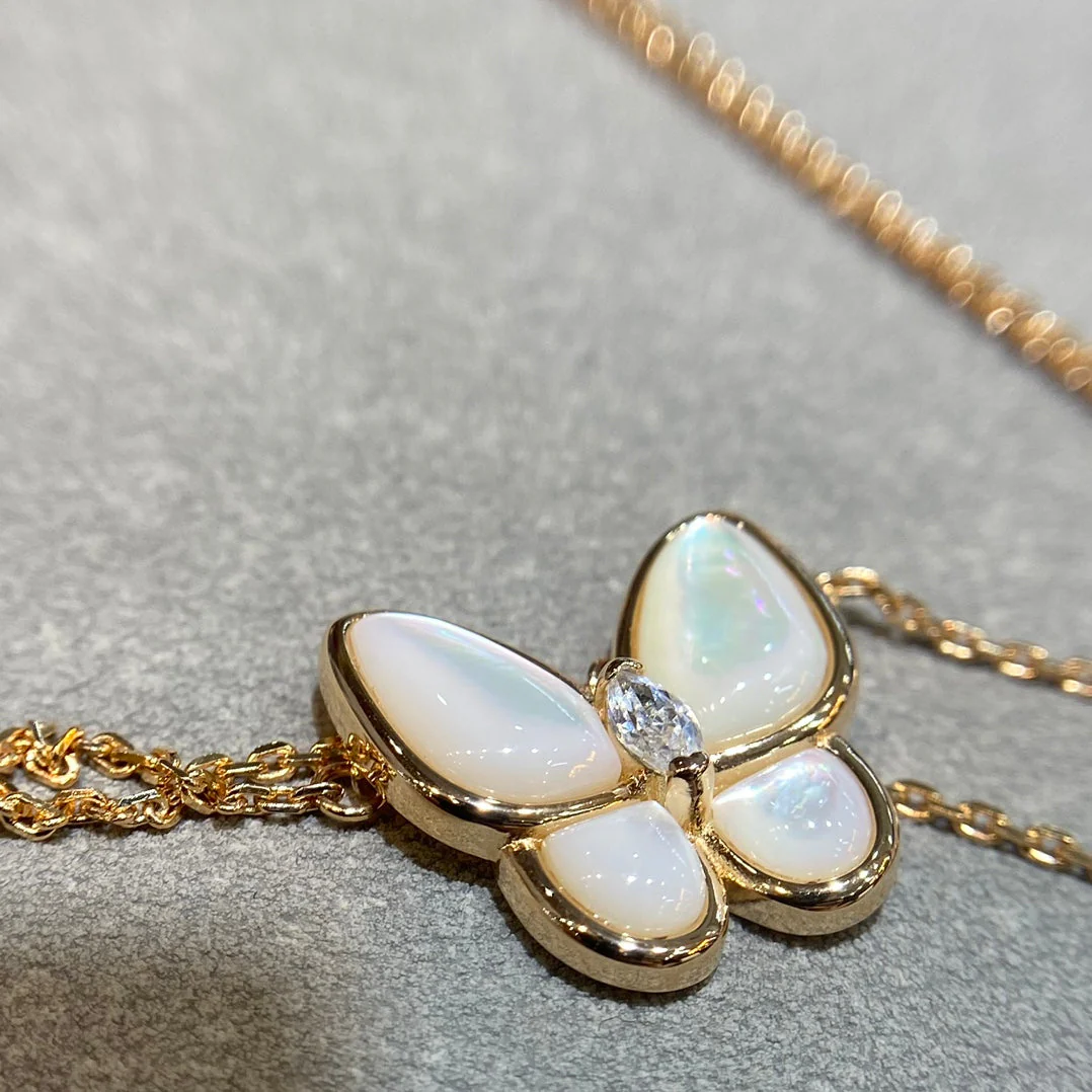 [VA]BUTTERFLY MOP DIAMOND NECKLACE