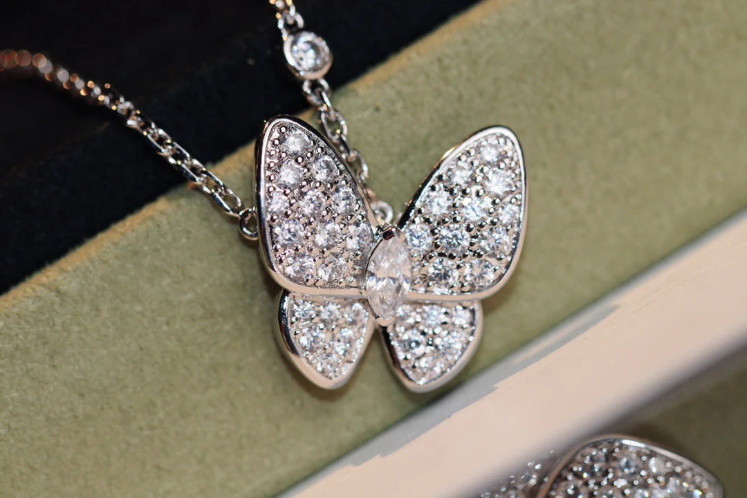 [VA]BUTTERFLY DIAMOND NECKLACE