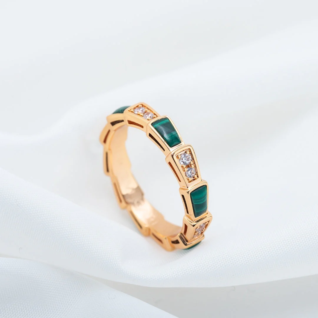 [BV]SERPENTI RING PINK GOLD MALACHITE DIAMOND 3MM