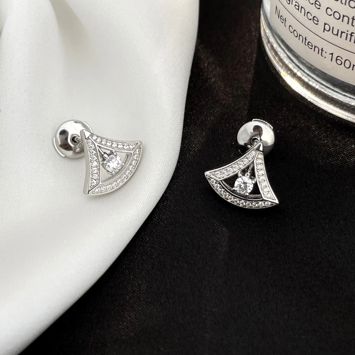 [BV]DREAM MINI DIAMOND STUD EARRINGS
