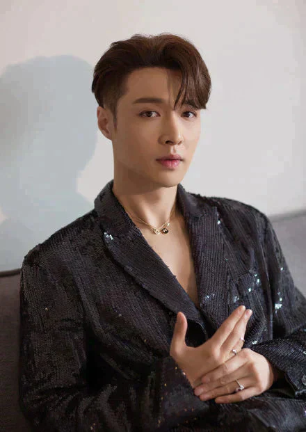 [CH]JEUX DE ROSE GOLD DIAMOND NECKLACE