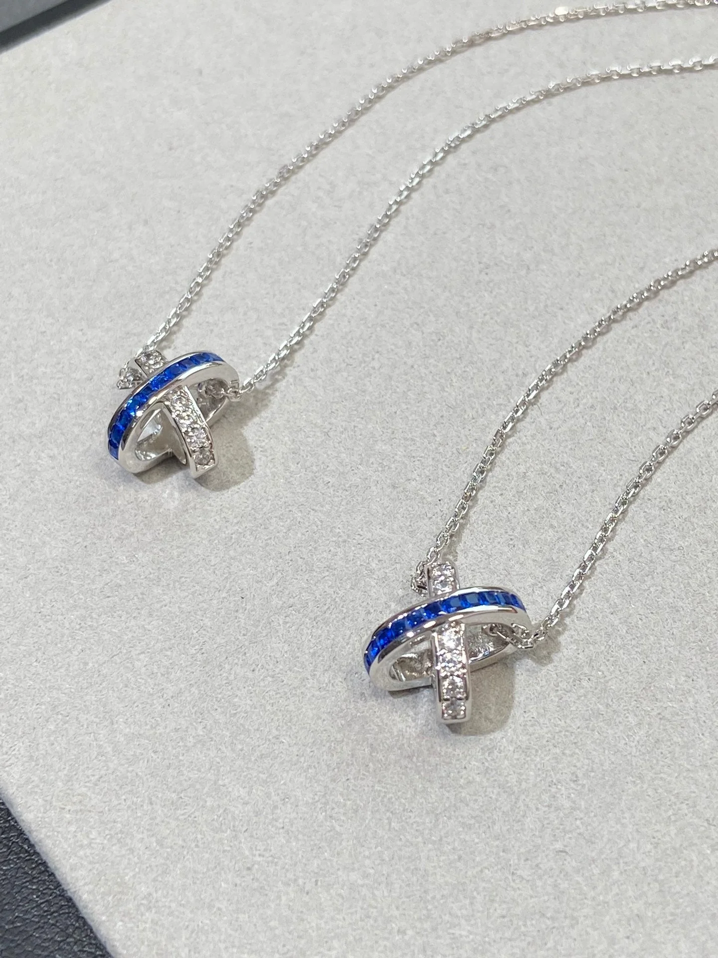 [CH]LIENS DIAMOND SILVER NECKLACE