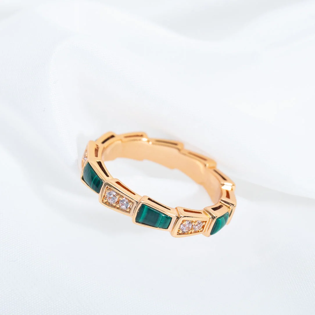 [BV]SERPENTI RING PINK GOLD MALACHITE DIAMOND 3MM