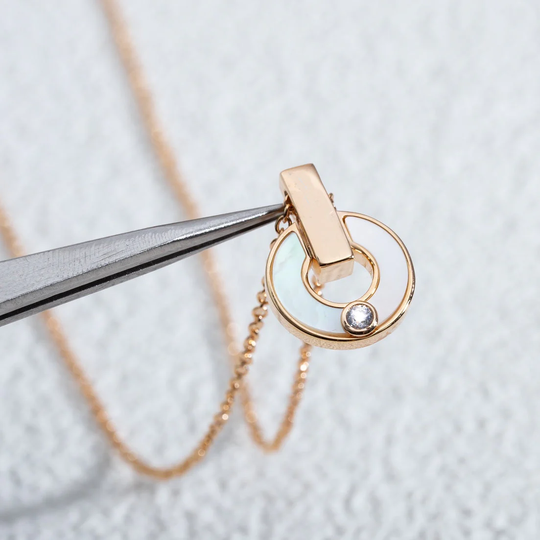 [BV]GARI NECKLACE PINK GOLD MOP