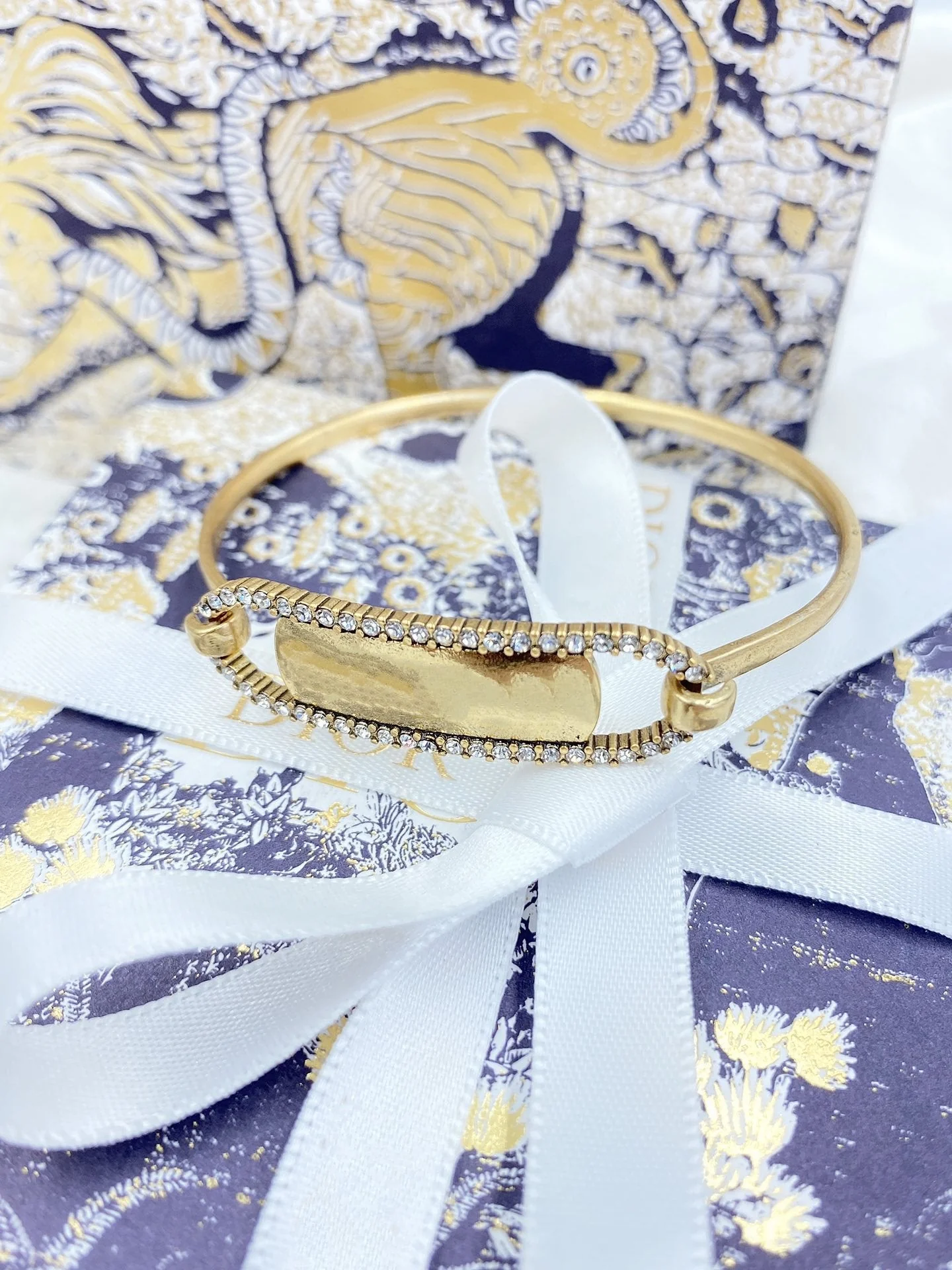 [CD]DIO OVAL LETTER BRACELET GOLD DIAMOND