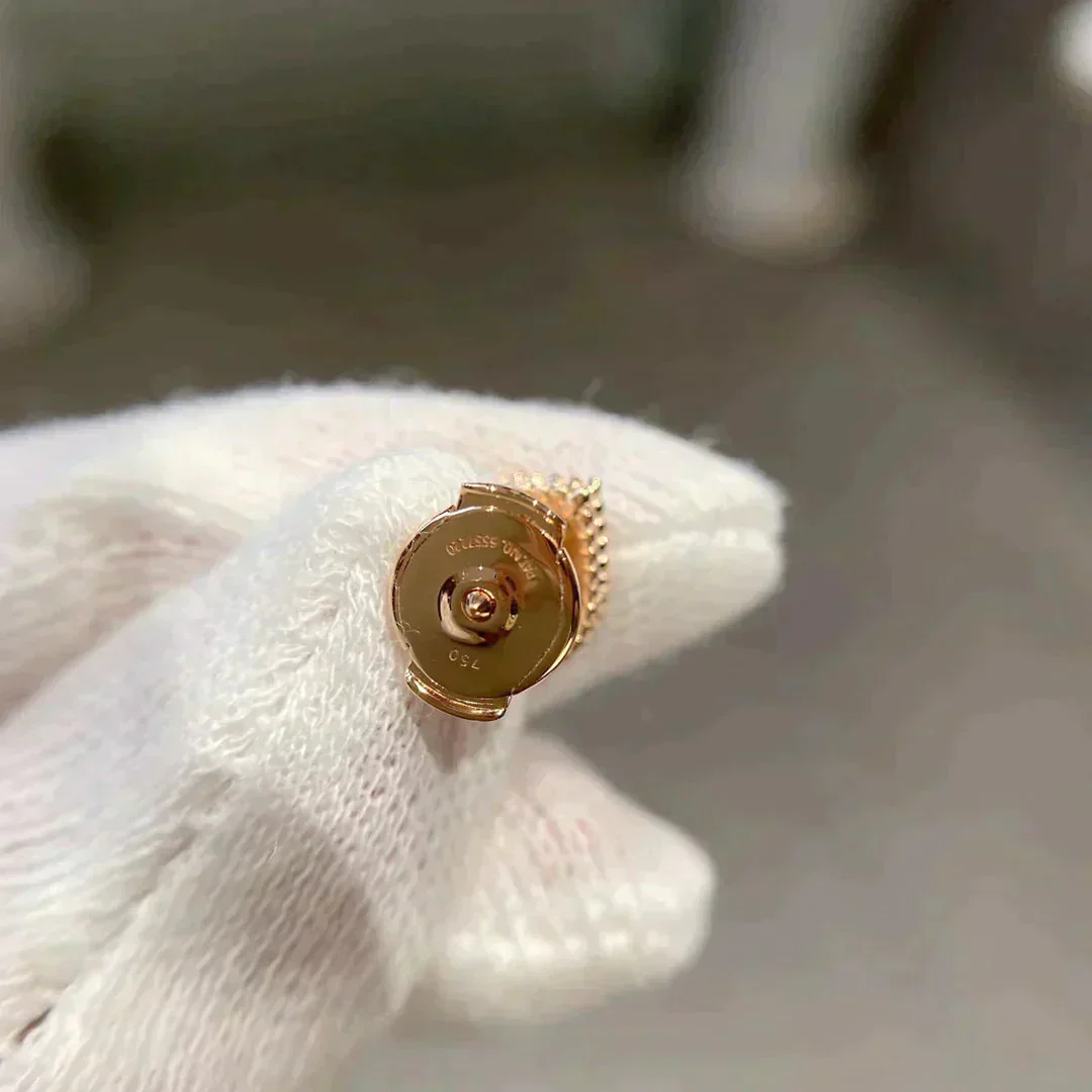 [VA]HEART CARNELIAN STUD EARRINGS