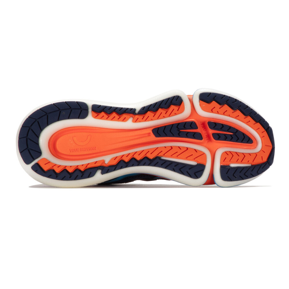 True Motion U-TECH Vichara Running Shoes - AW24