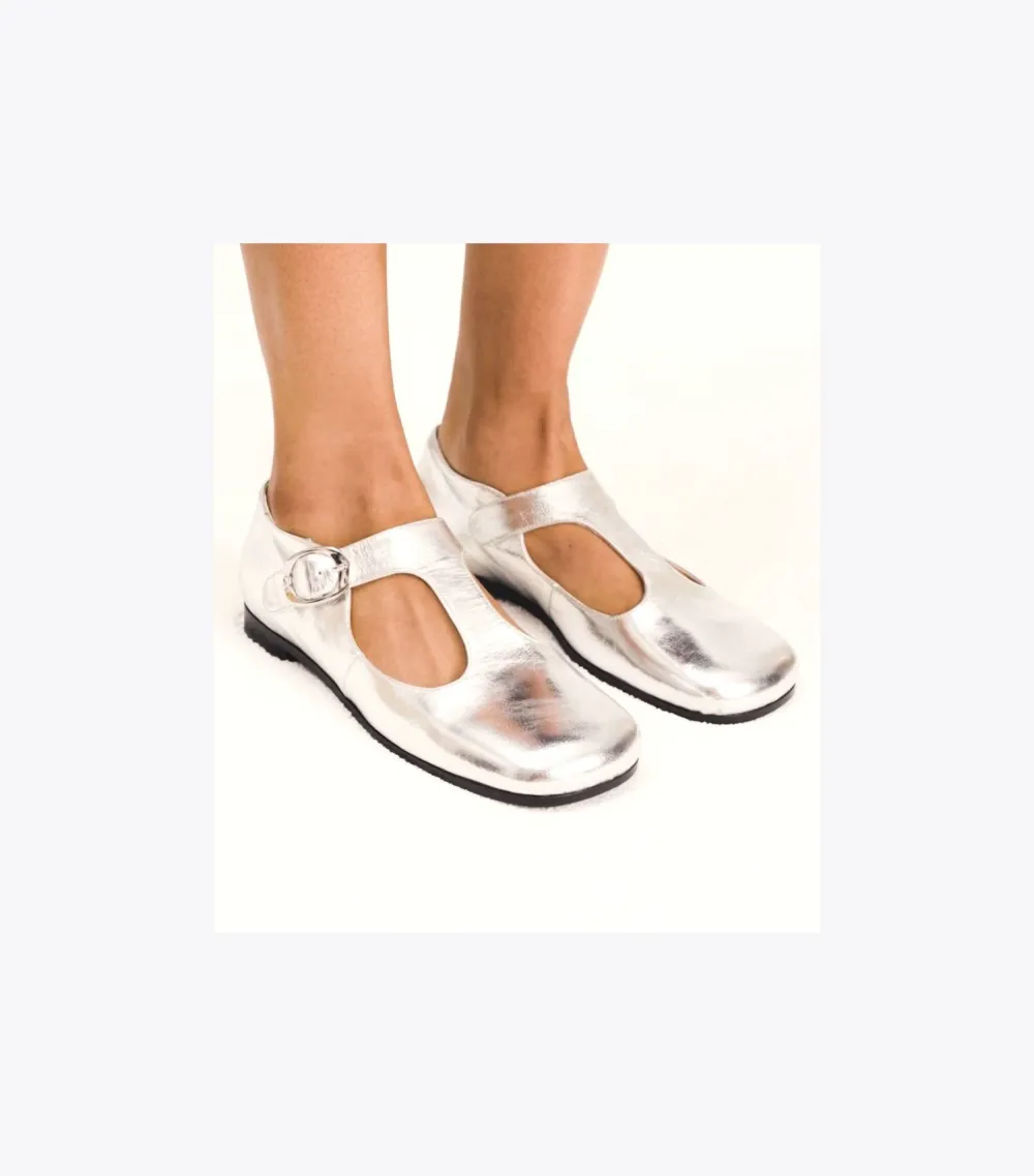 Violet T-Strap