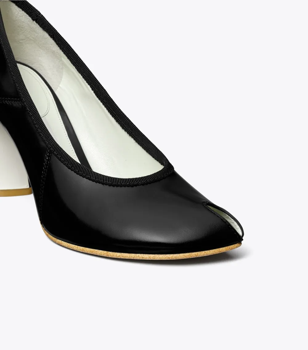 Peep-Toe Pump
