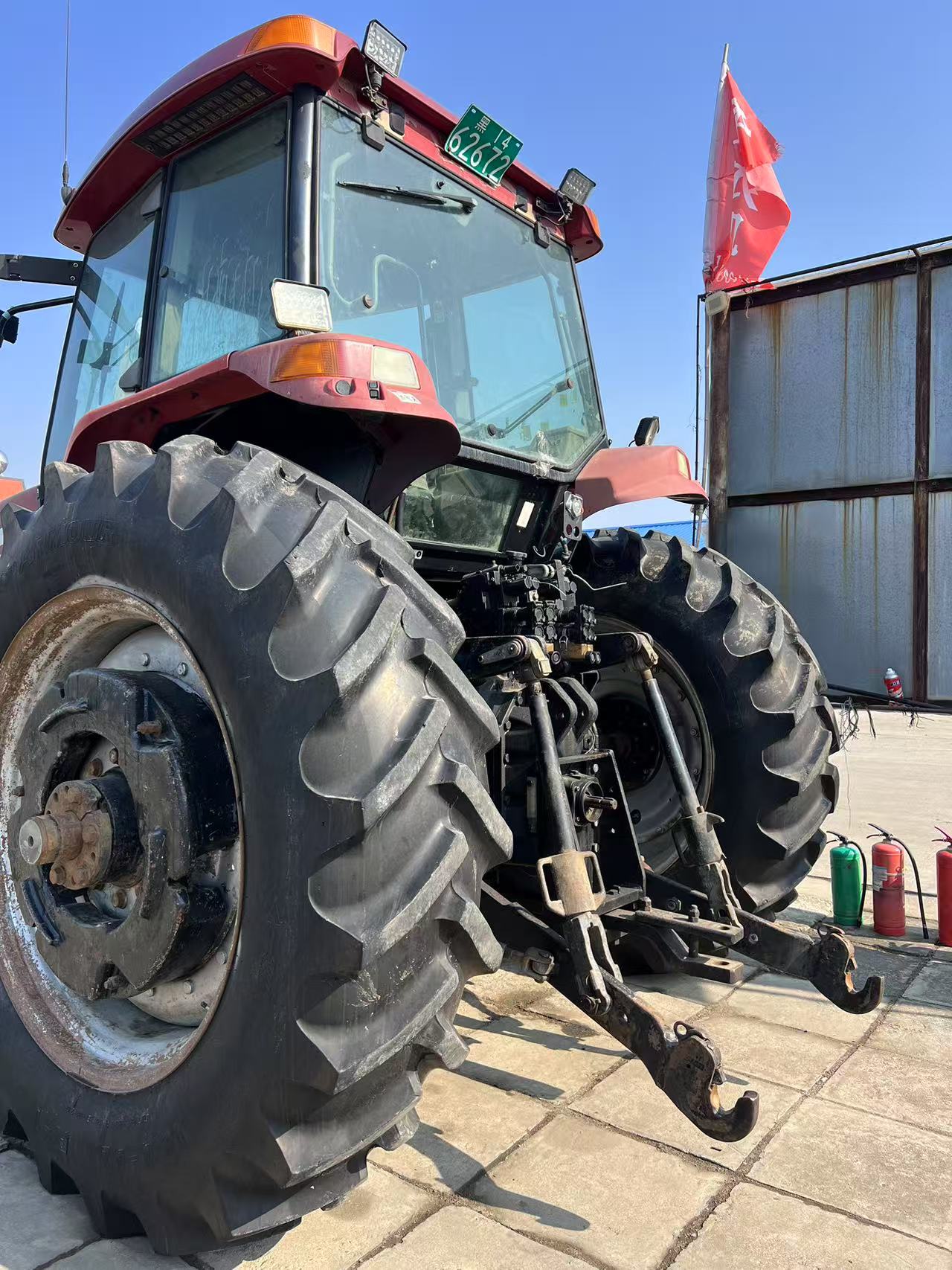 Case 190 Tractor, in good condition