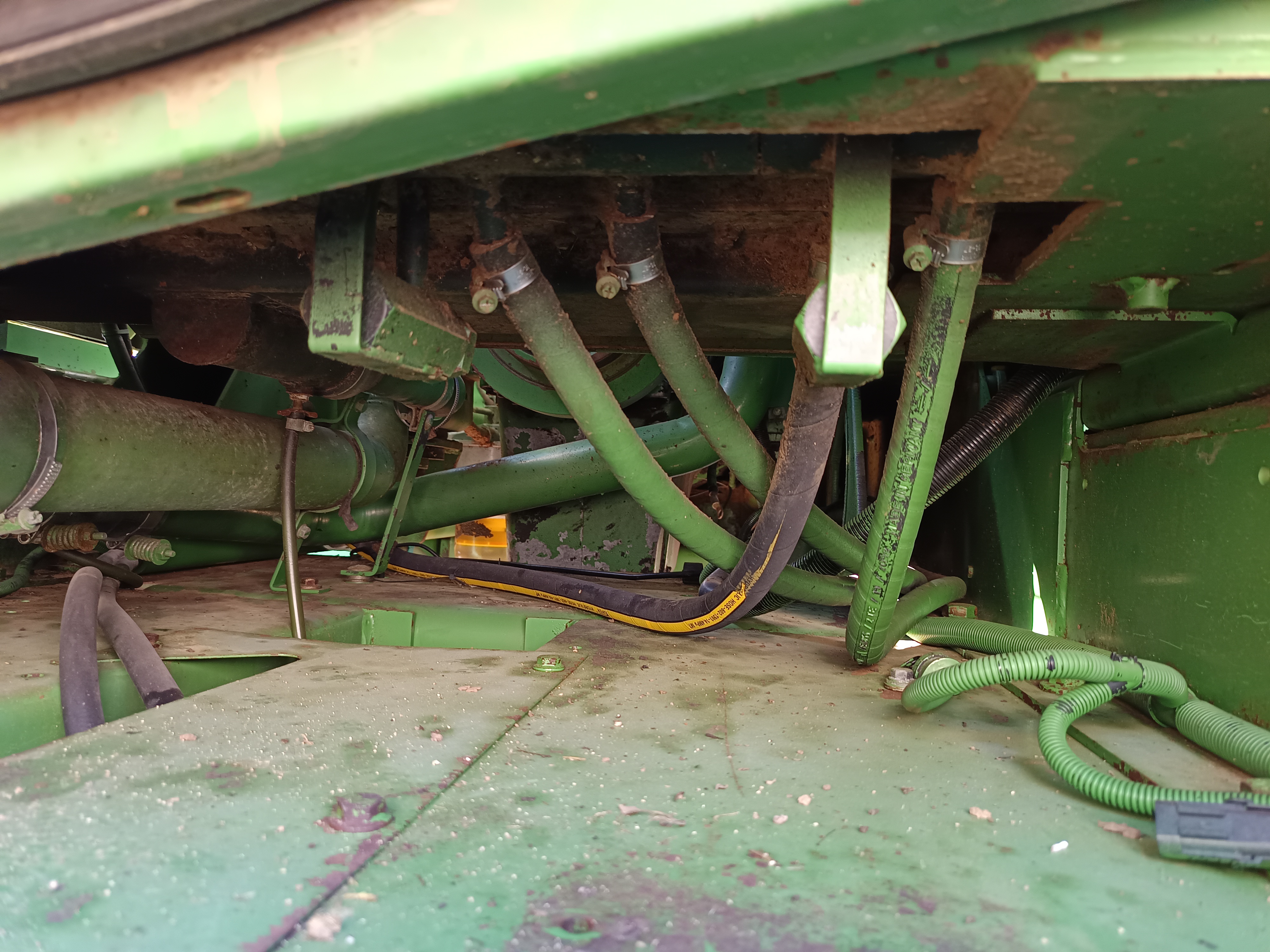 John Deere 6850 Self Propelled Forage Harvester