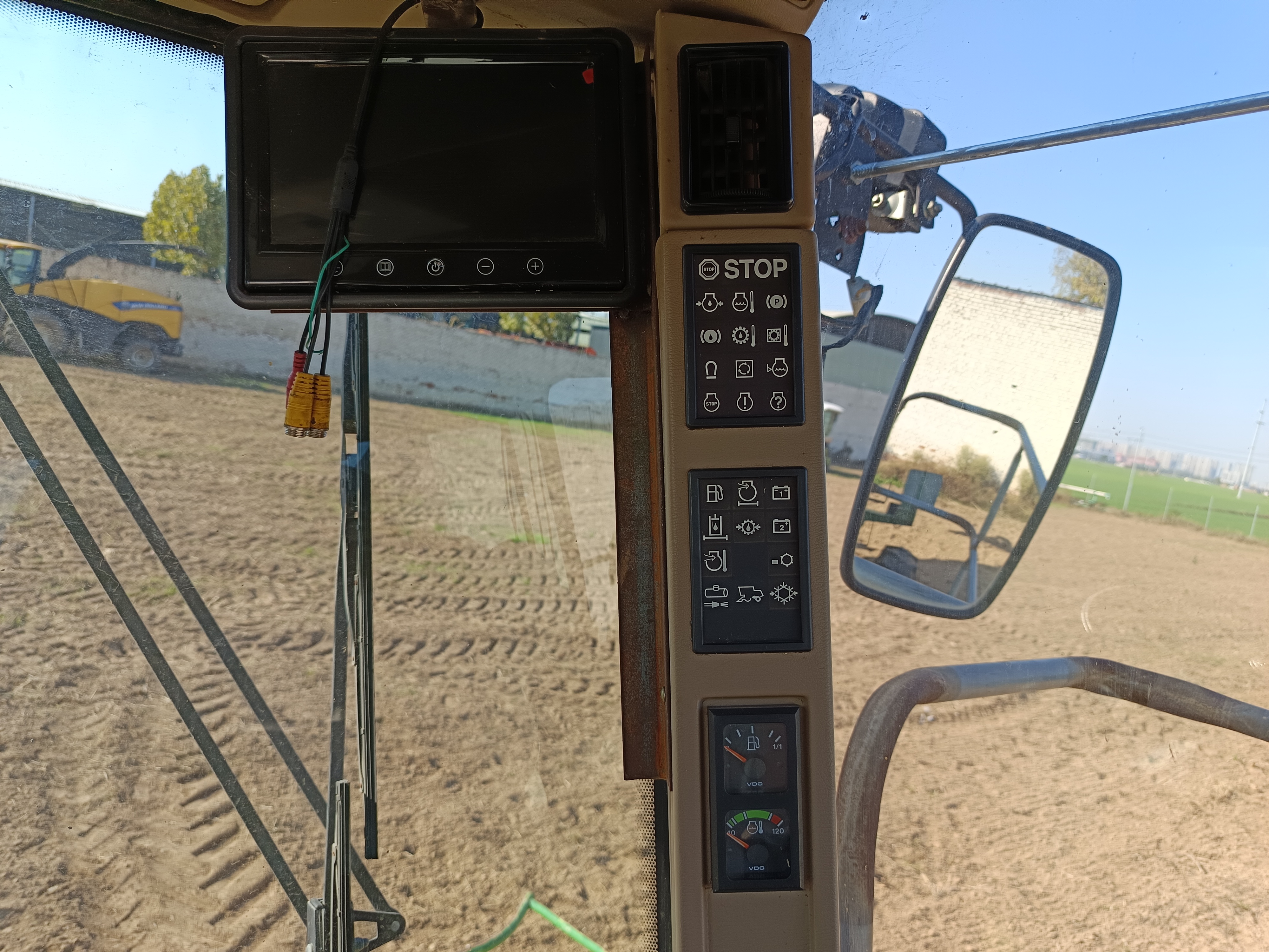 John Deere 6850 Self Propelled Forage Harvester