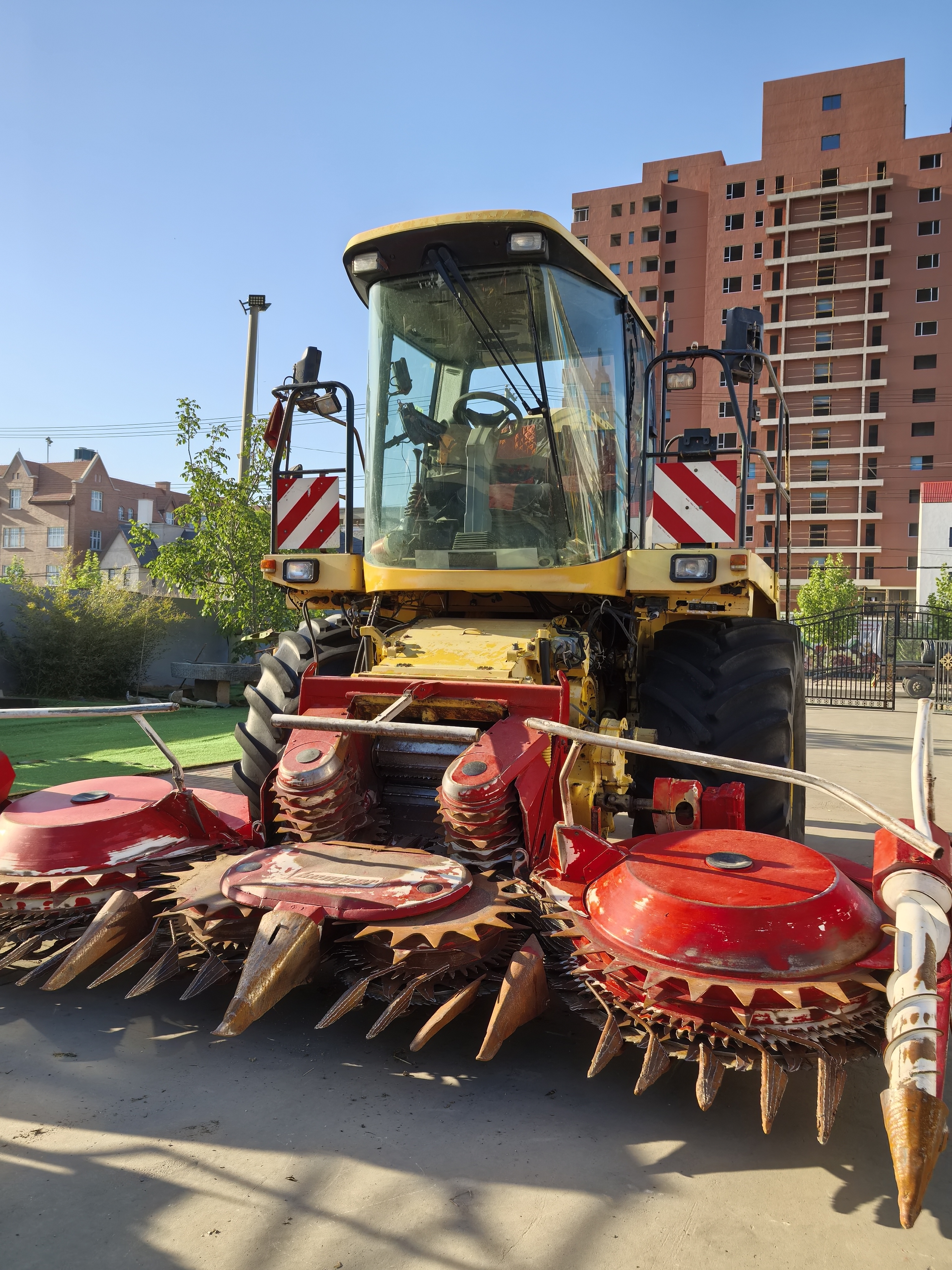 Newholland Fx48 Self Propelled Forage Harvester