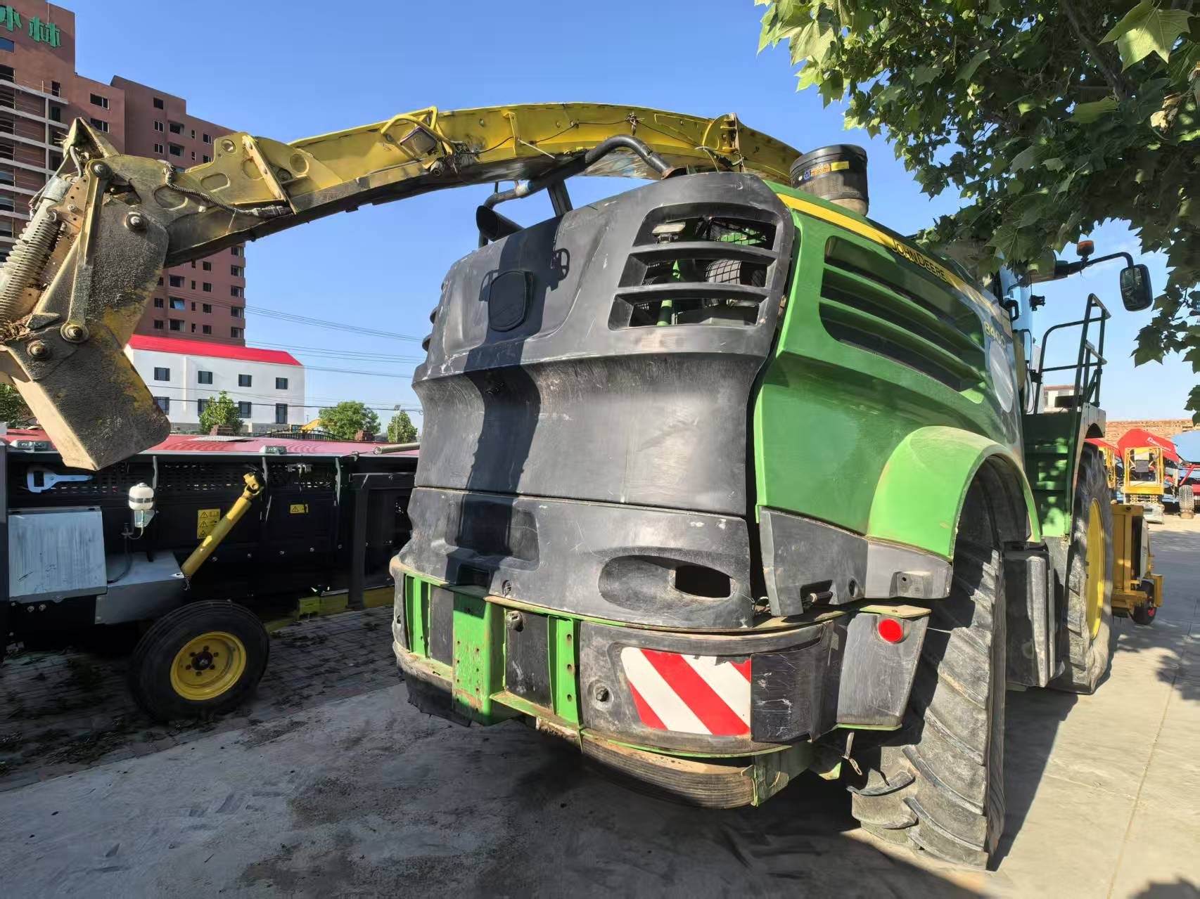 John Deere  8400 forage harvester 2016 year model, 397KW, for sale,ready for field work