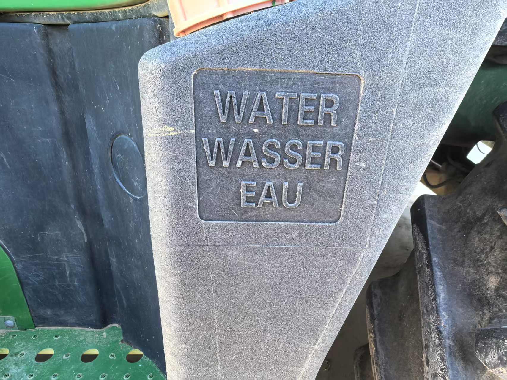 John Deere  8400 forage harvester 2016 year model, 397KW, for sale,ready for field work