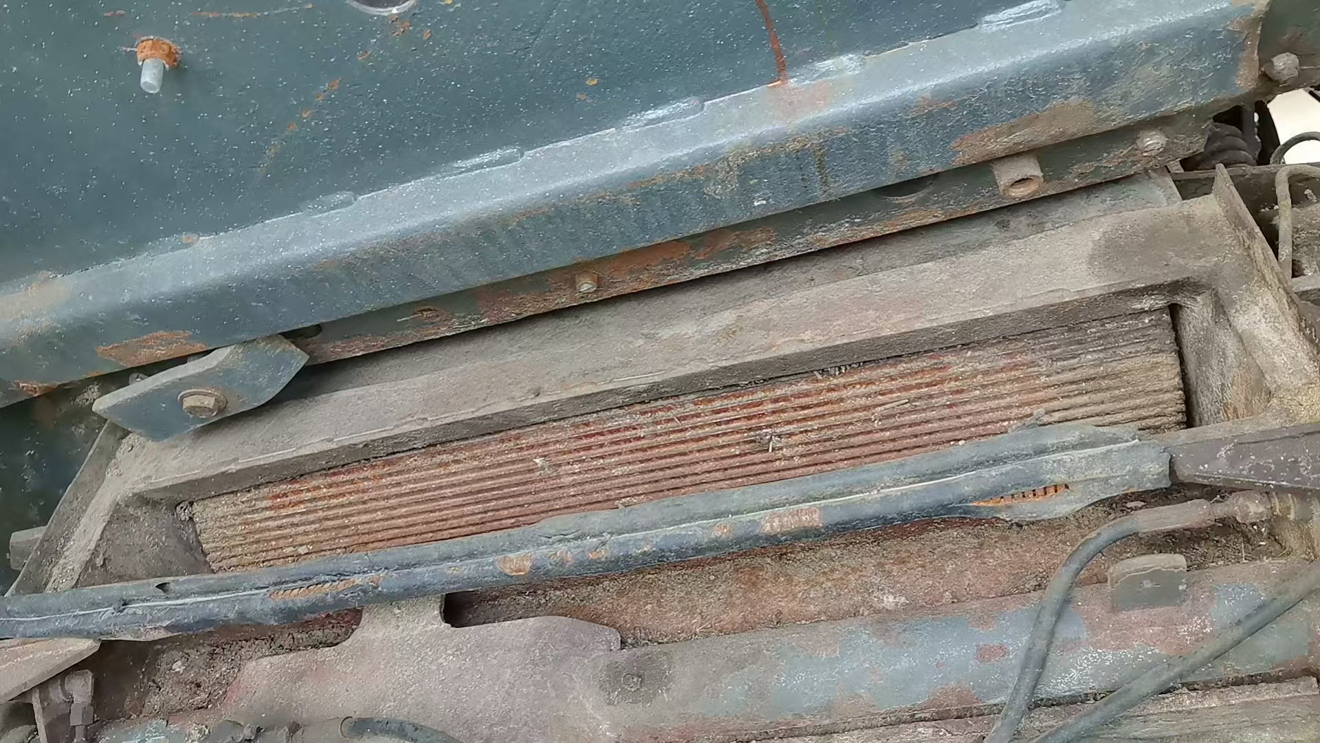 Claas 870, engine hours 7664, year 2006 with kemper 4500