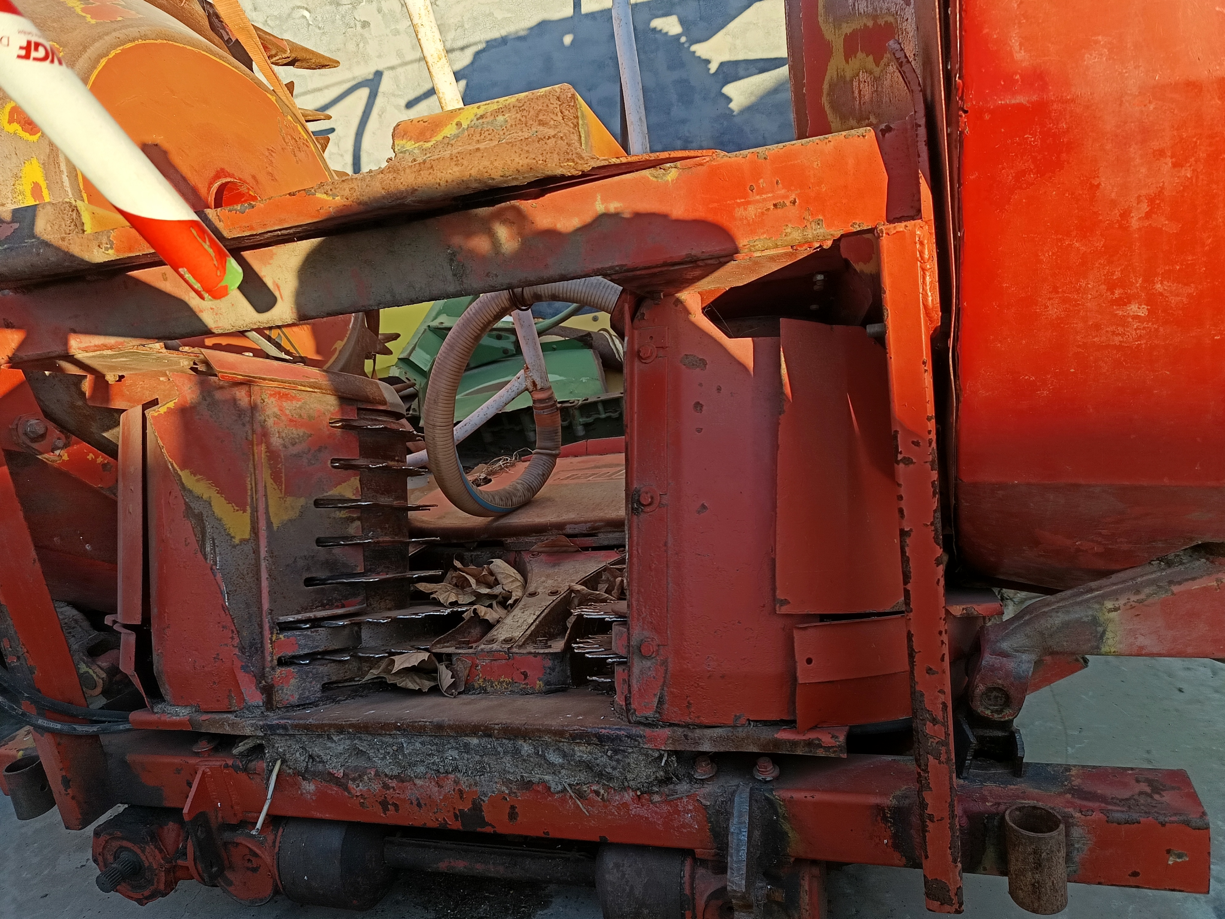 NewHolland Fx48 Forage Harvester，KW342  Year 2001，4 Wheel Drive with kemper 4500