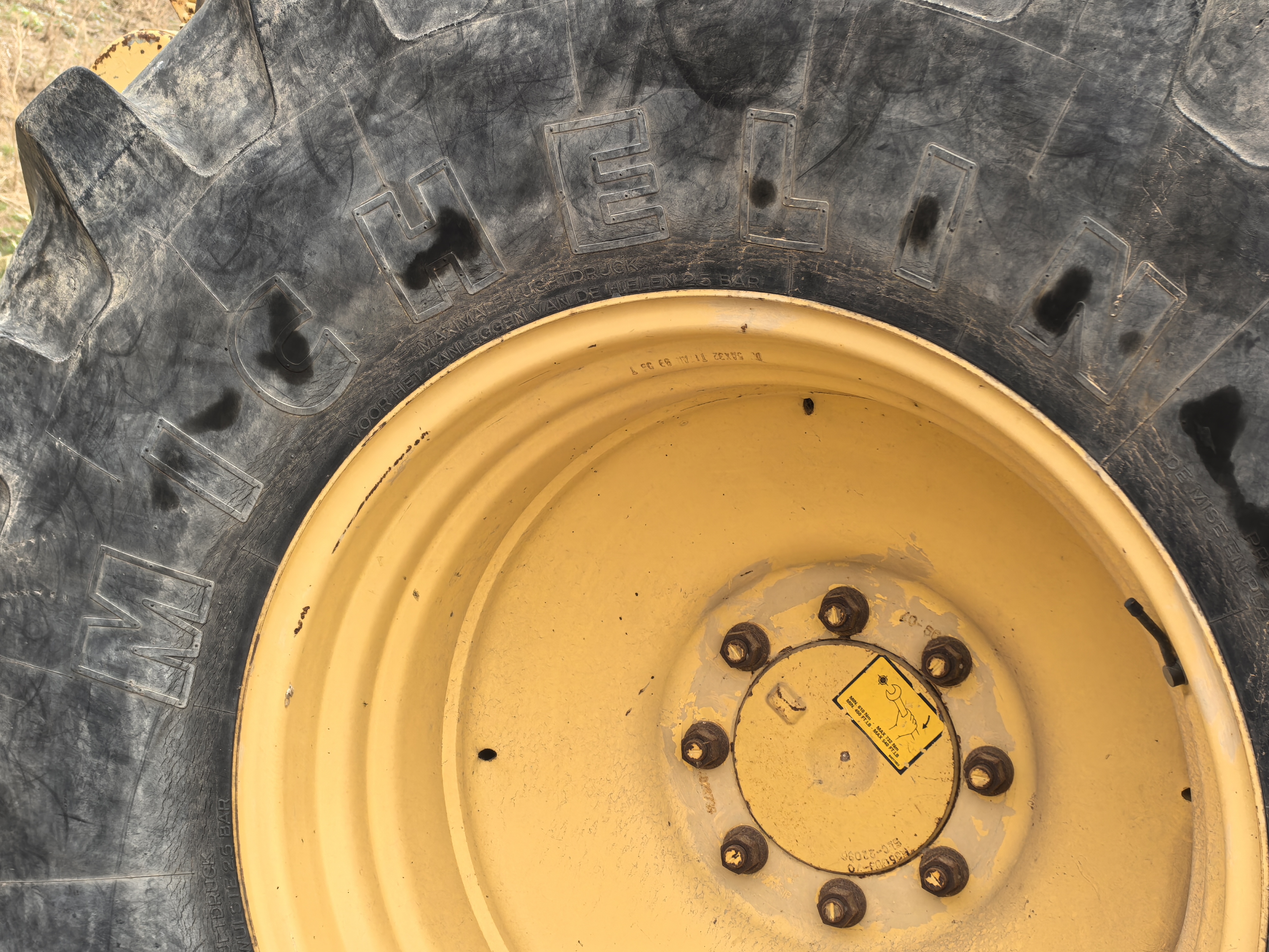 NewHolland Fx48 Forage Harvester，KW342  Year 2001，4 Wheel Drive with kemper 4500