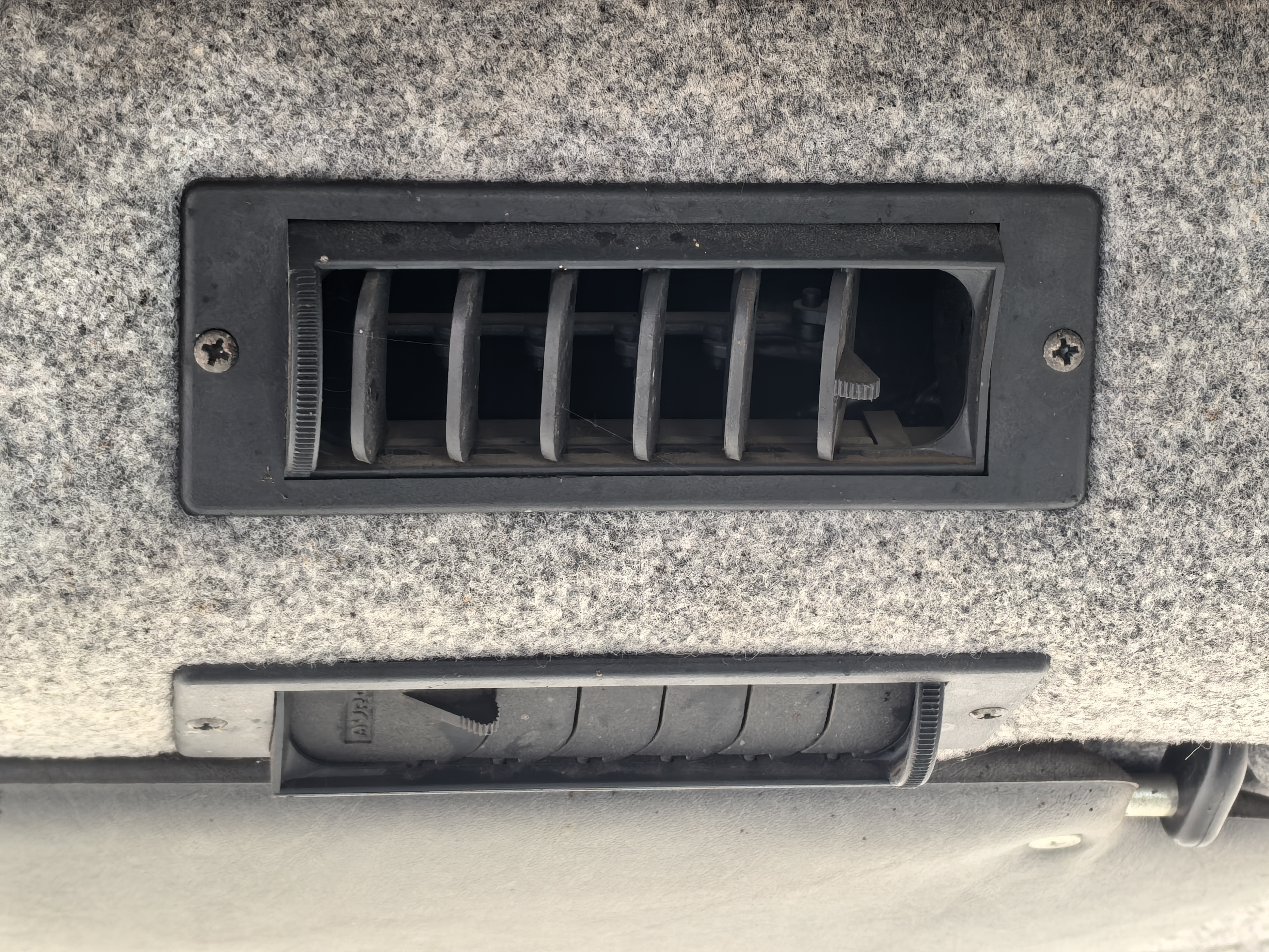 NewHolland Fx48 Forage Harvester，KW342  Year 2001，4 Wheel Drive with kemper 4500