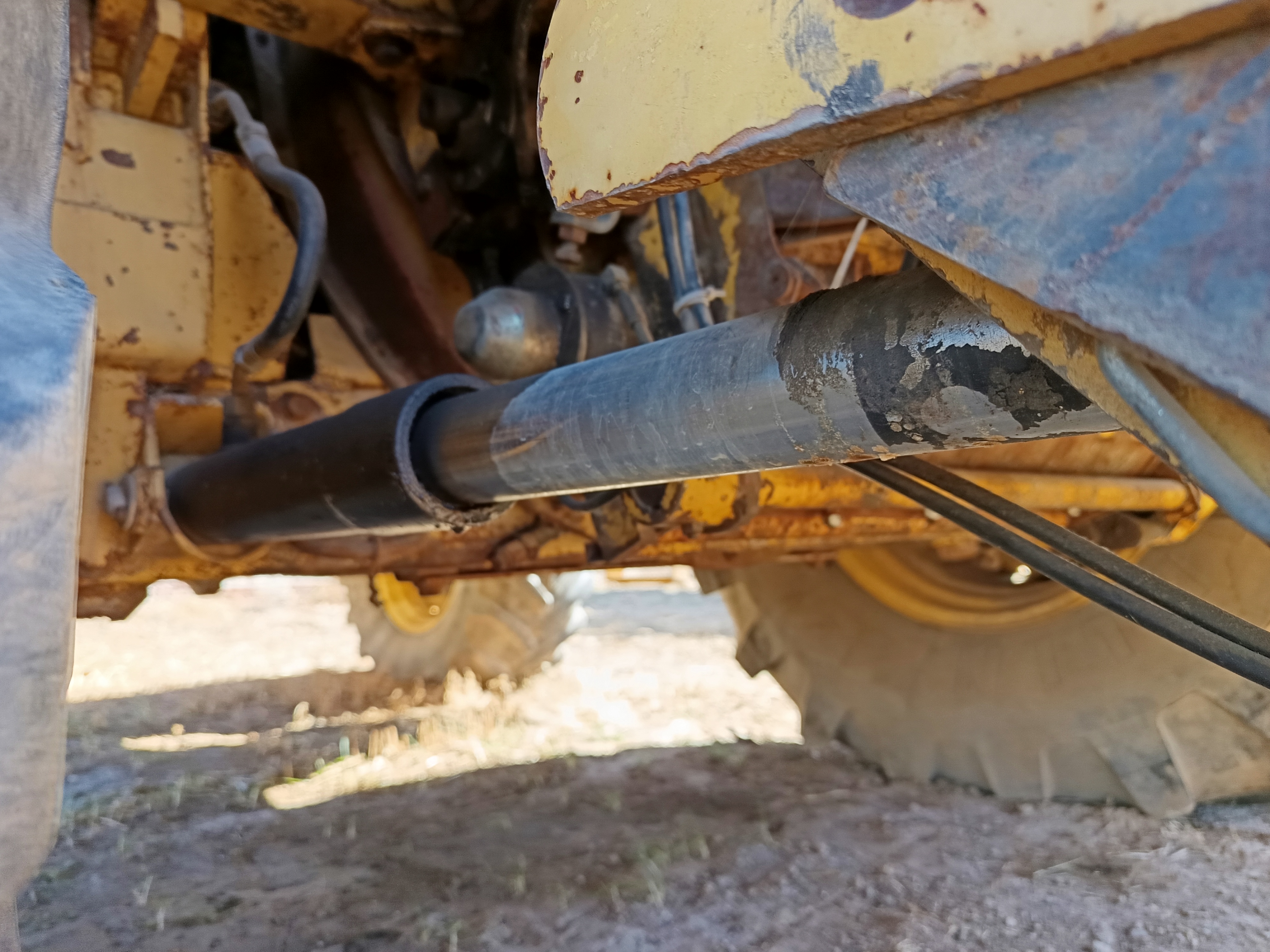 NewHolland Fx48 Forage Harvester，KW342  Year 2001，4 Wheel Drive with kemper 4500