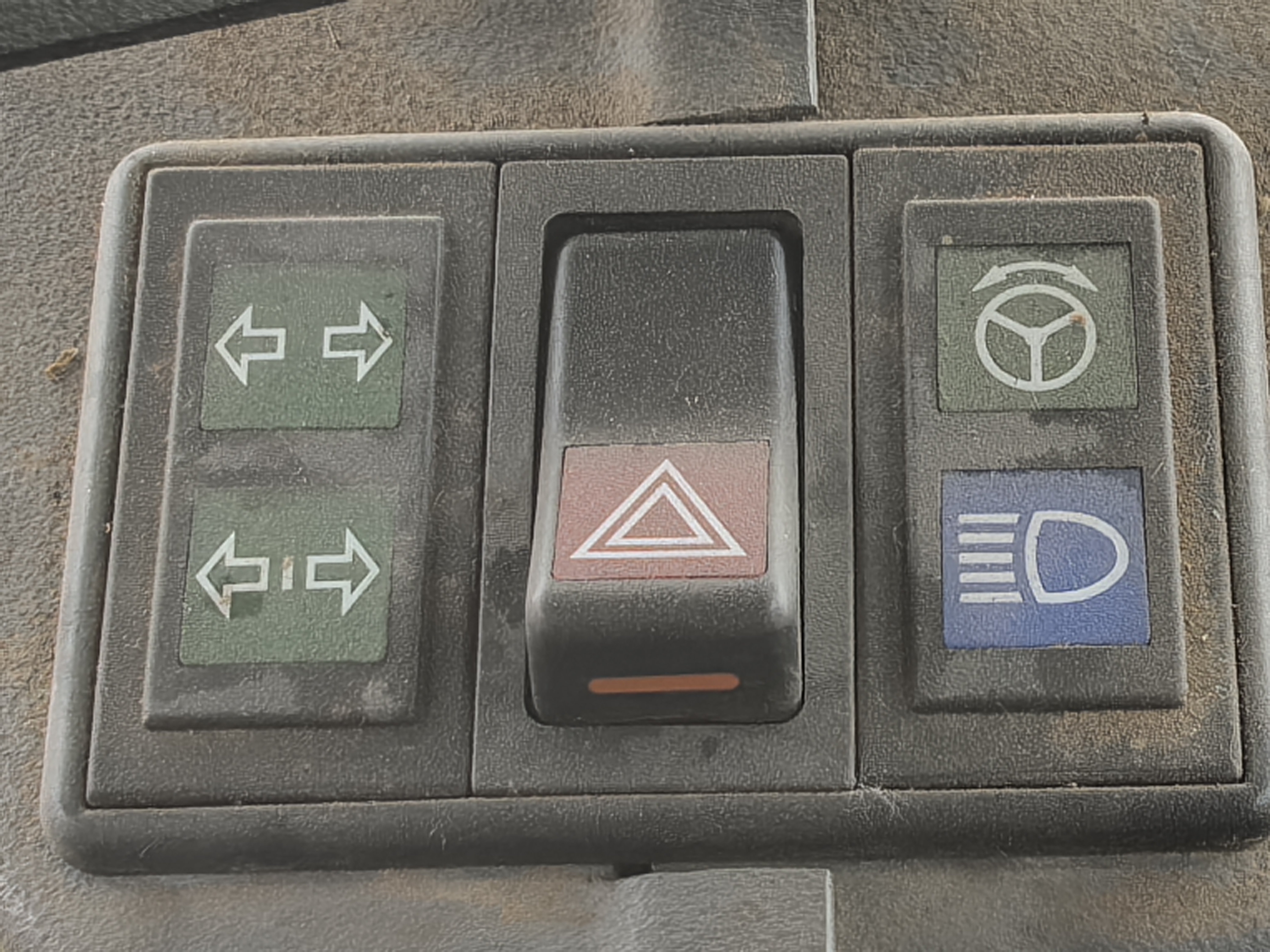 NewHolland Fx48 Forage Harvester，KW342  Year 2001，4 Wheel Drive with kemper 4500