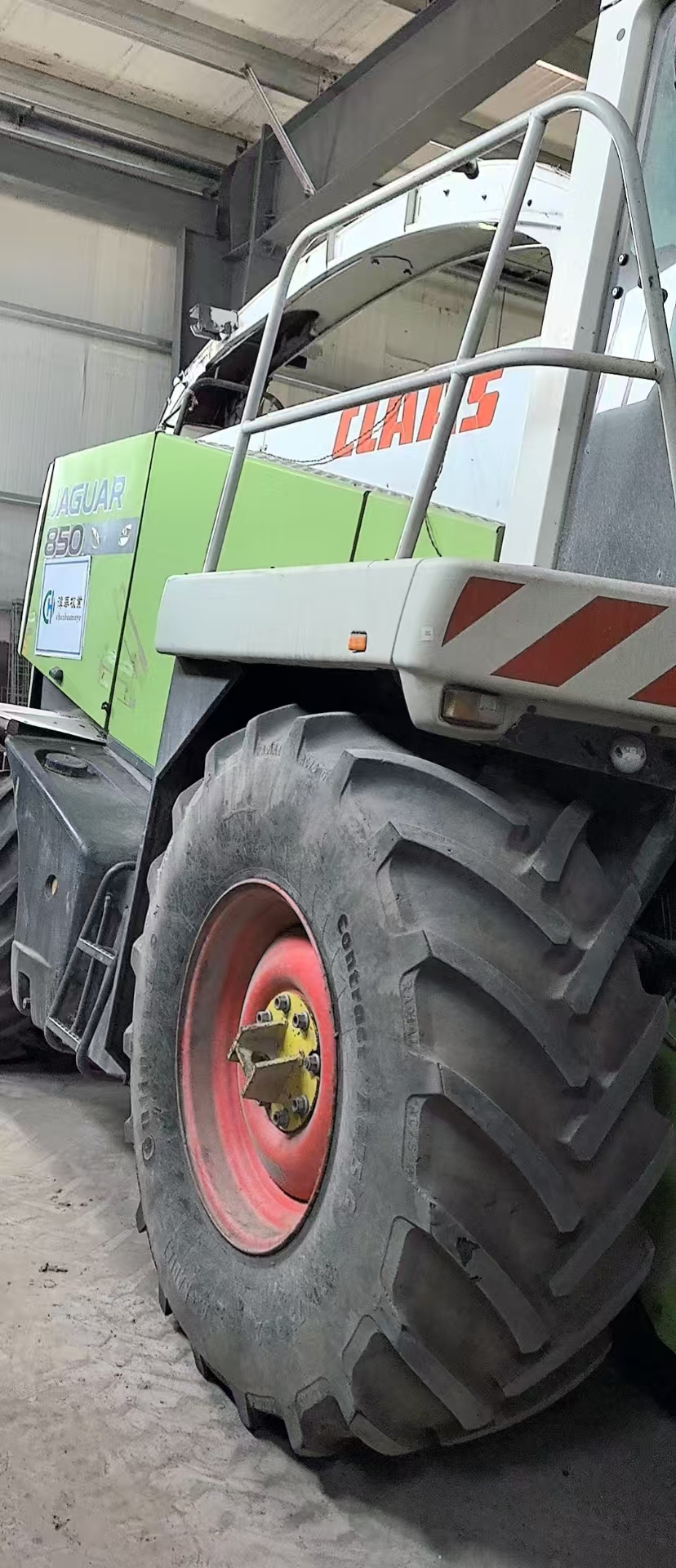 Claas Jaguar 850 with 2232 hours of drum,  303 KW, ready for field work, we can offer dozens of them