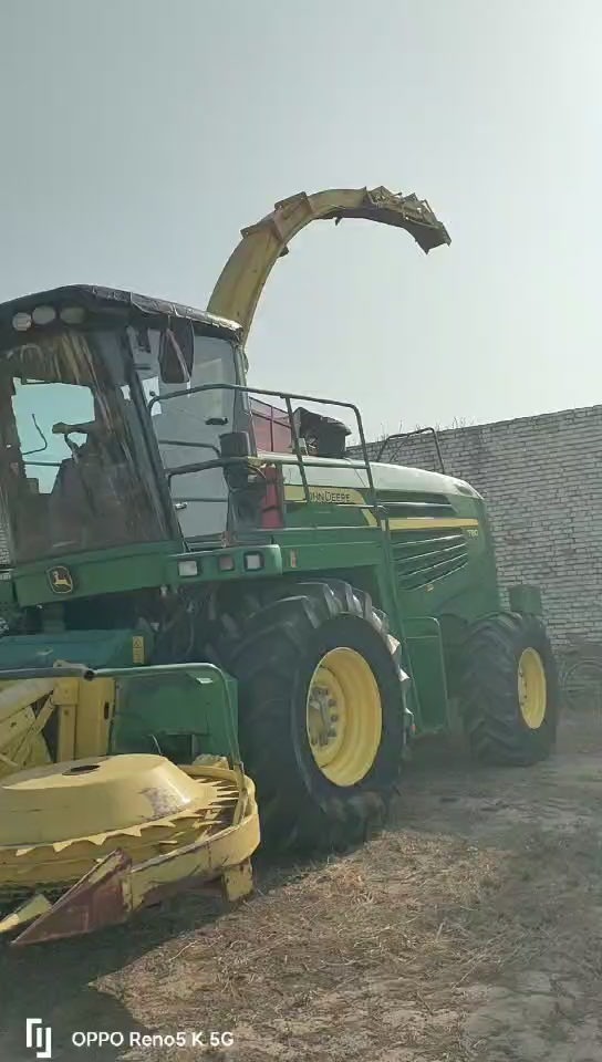 John Deere Forage Haverster 7180, Year 2014， KW 281