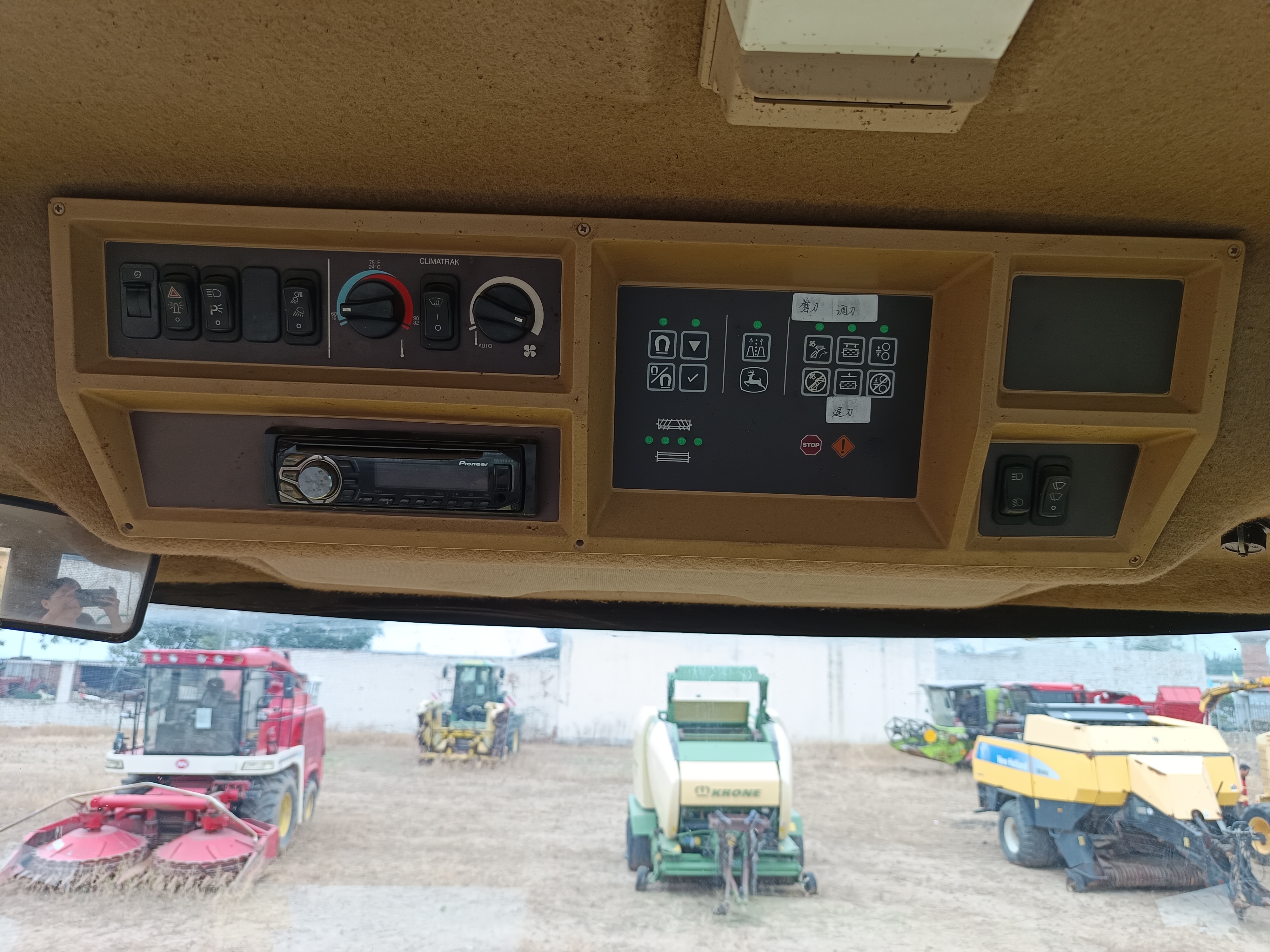 John Deere Forage Haverster 7180, Year 2014， KW 281