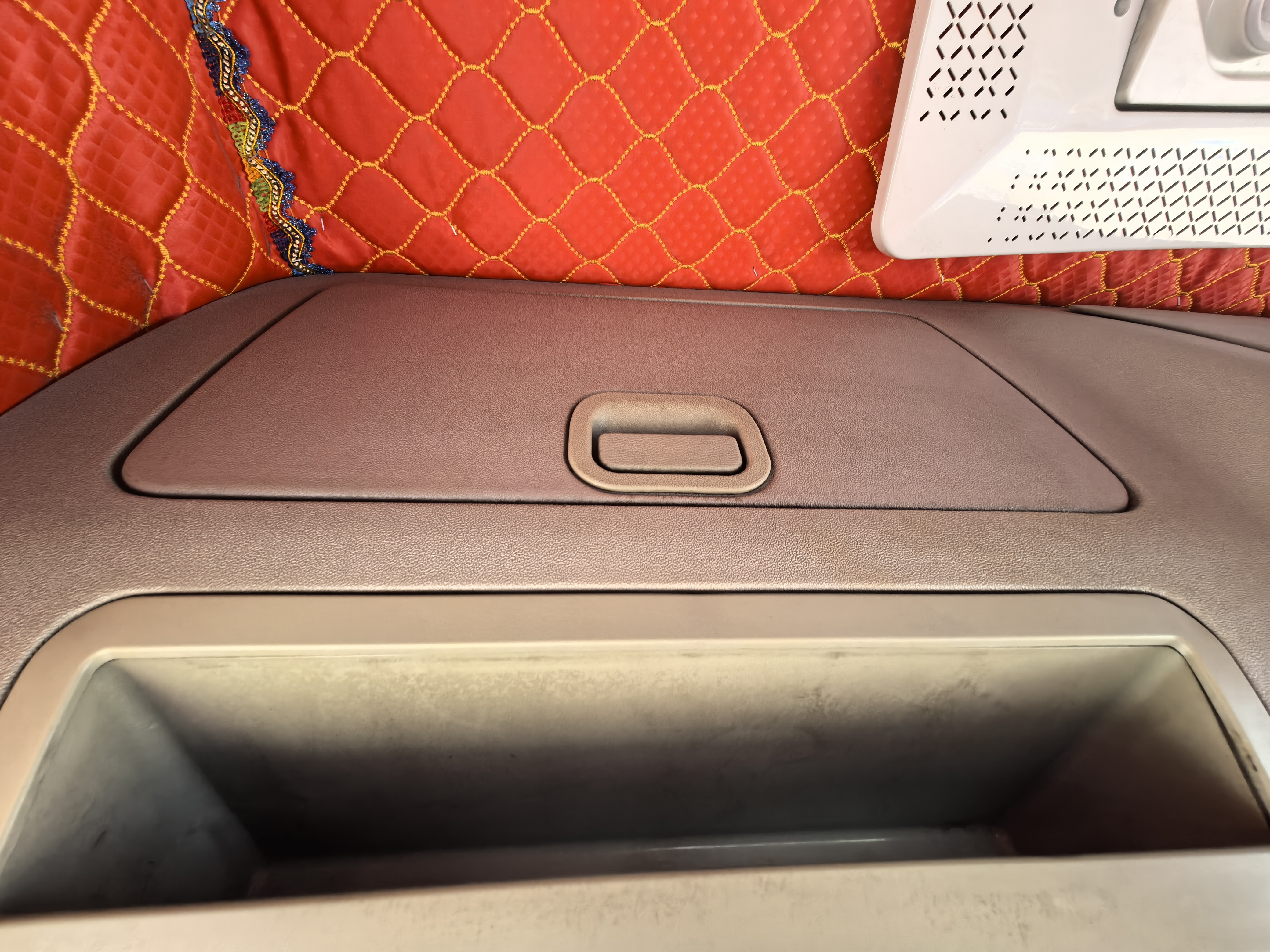 J6P-42, Year 2018, KW 309