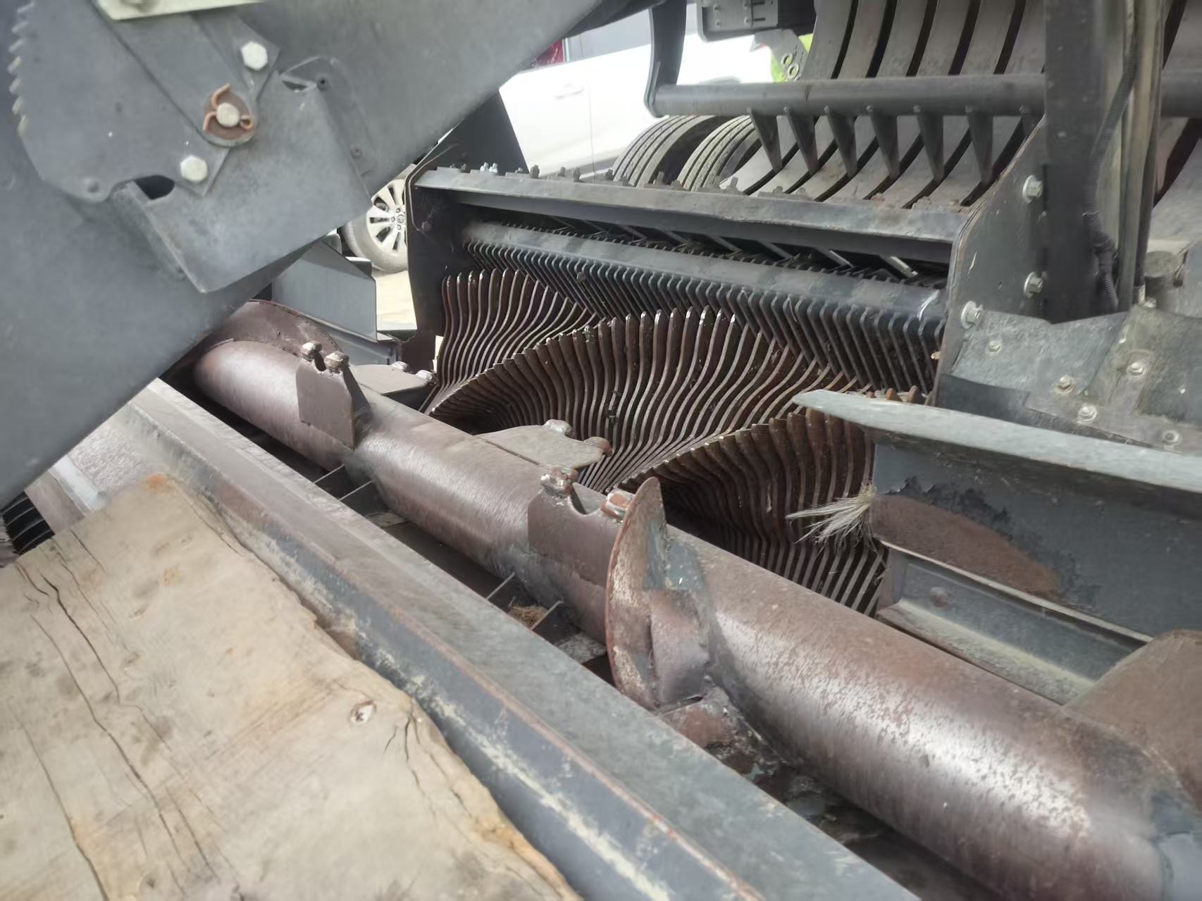 Claas 3300 baler, made in 2015, registered in 2016