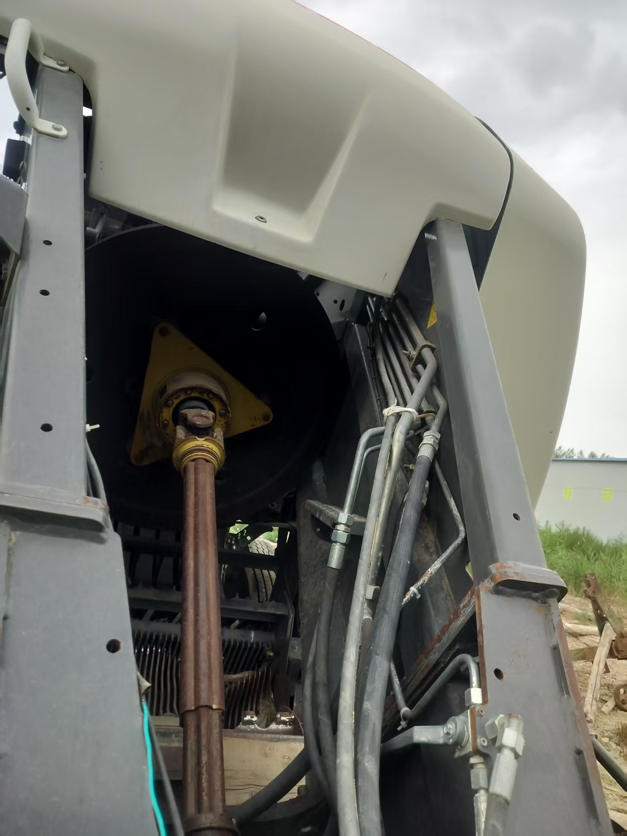 Claas 3300 baler, made in 2015, registered in 2016