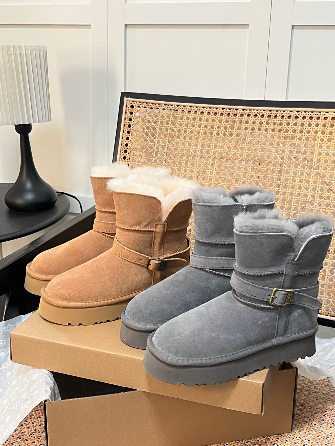 U design 2025ss latest winter fur boots