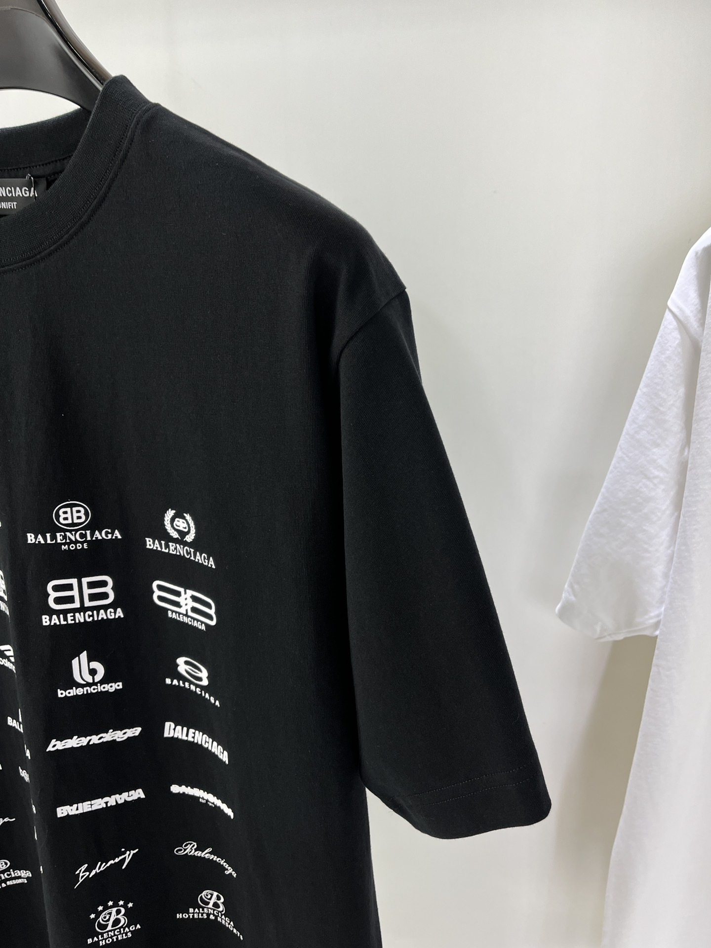 Balenciage 2023 Summer Round Collar Breathable Women and Men T-shirt