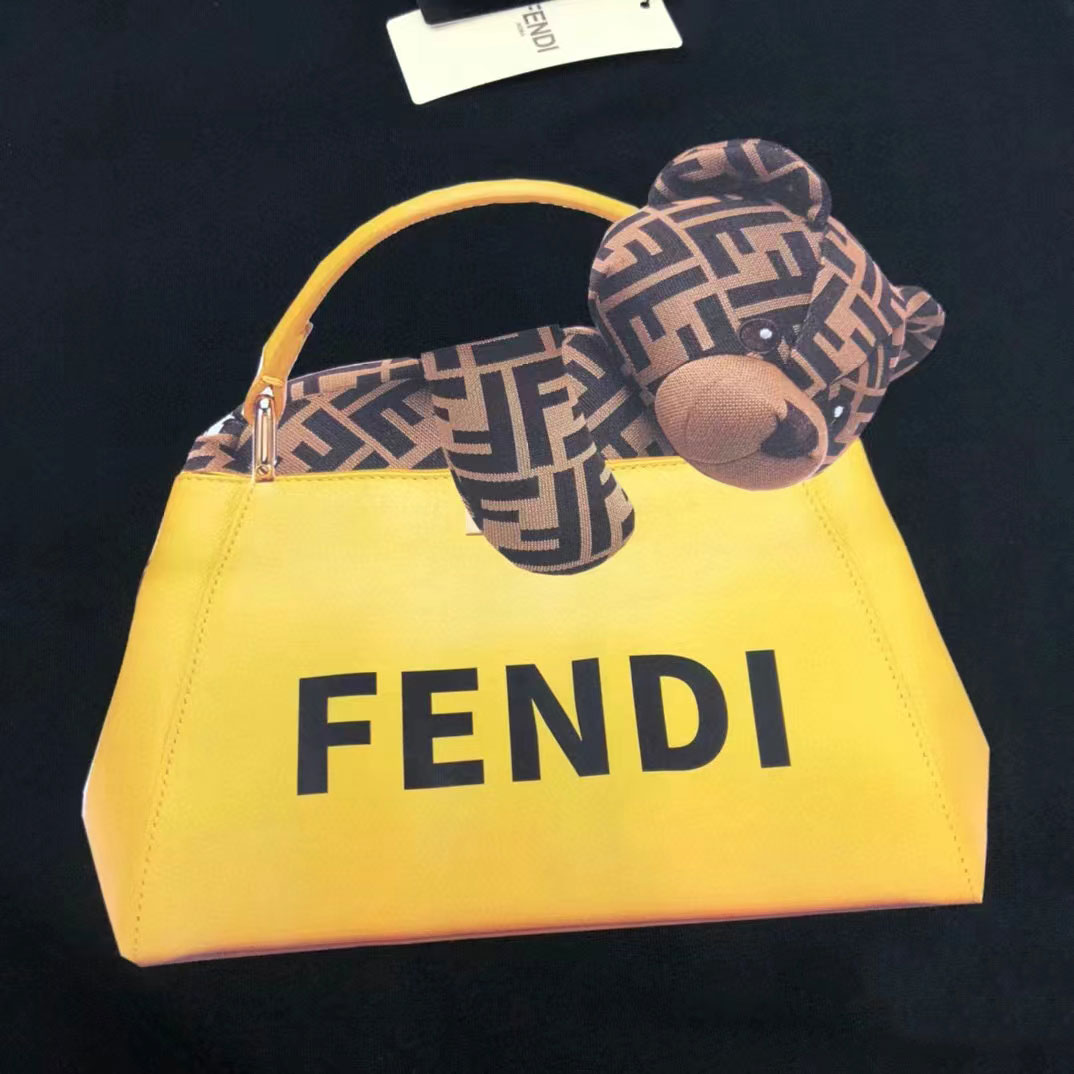 F design  Summer Cute Bear Printed Soft Cotton Material Unisex Comfortable Round Collar T-shirt