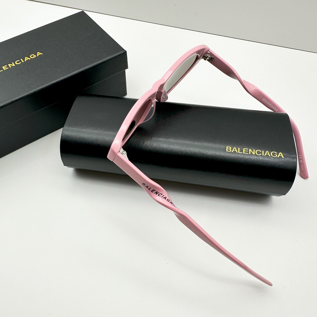 B design  fashion glasses