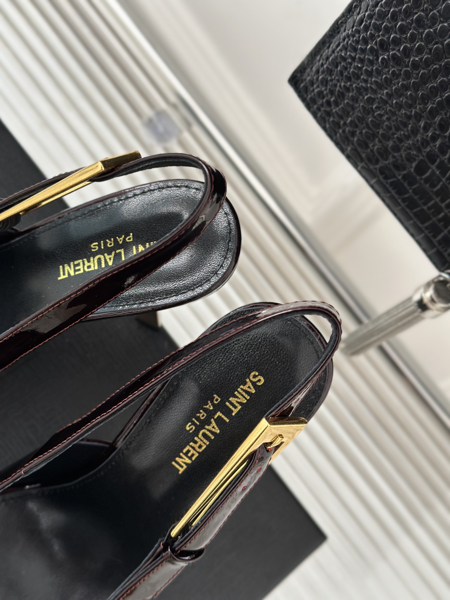 Saint Lauren*Y style 24ss new runway heeled pointed toe sandals