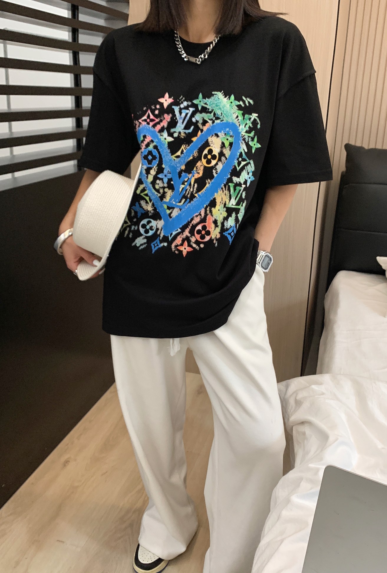 Louis Vuittob Heart Shape Unisex Classic Short Sleeve